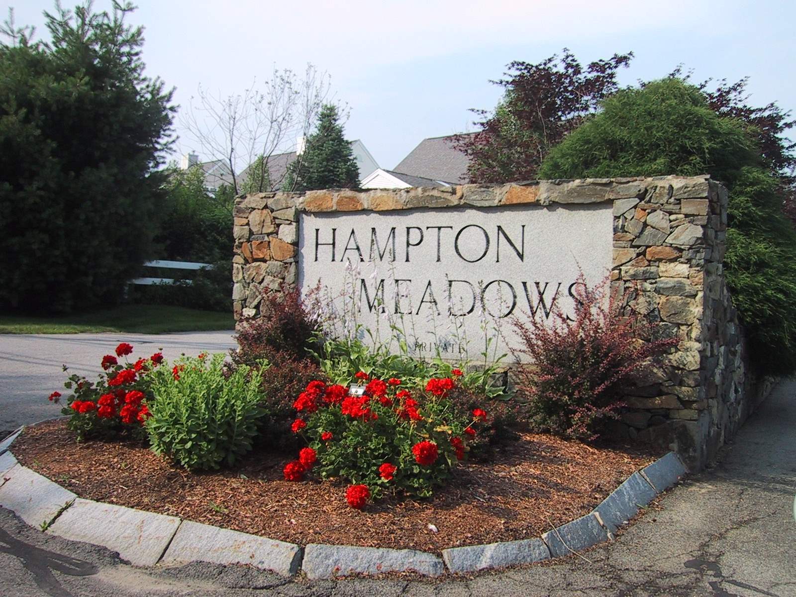 56 Hampton Meadows Hampton, NH Photo