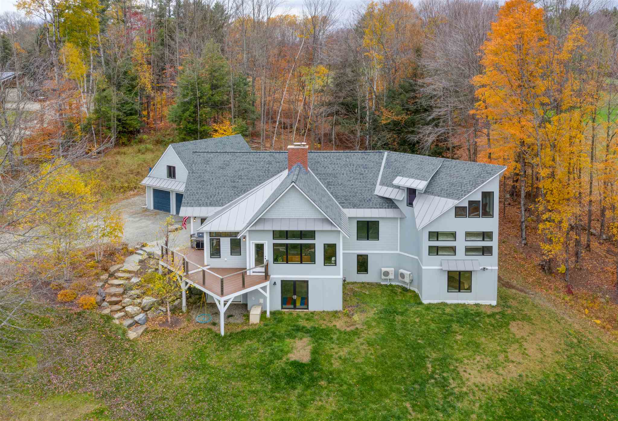 566 Shaw Hill Road Stowe, VT Photo