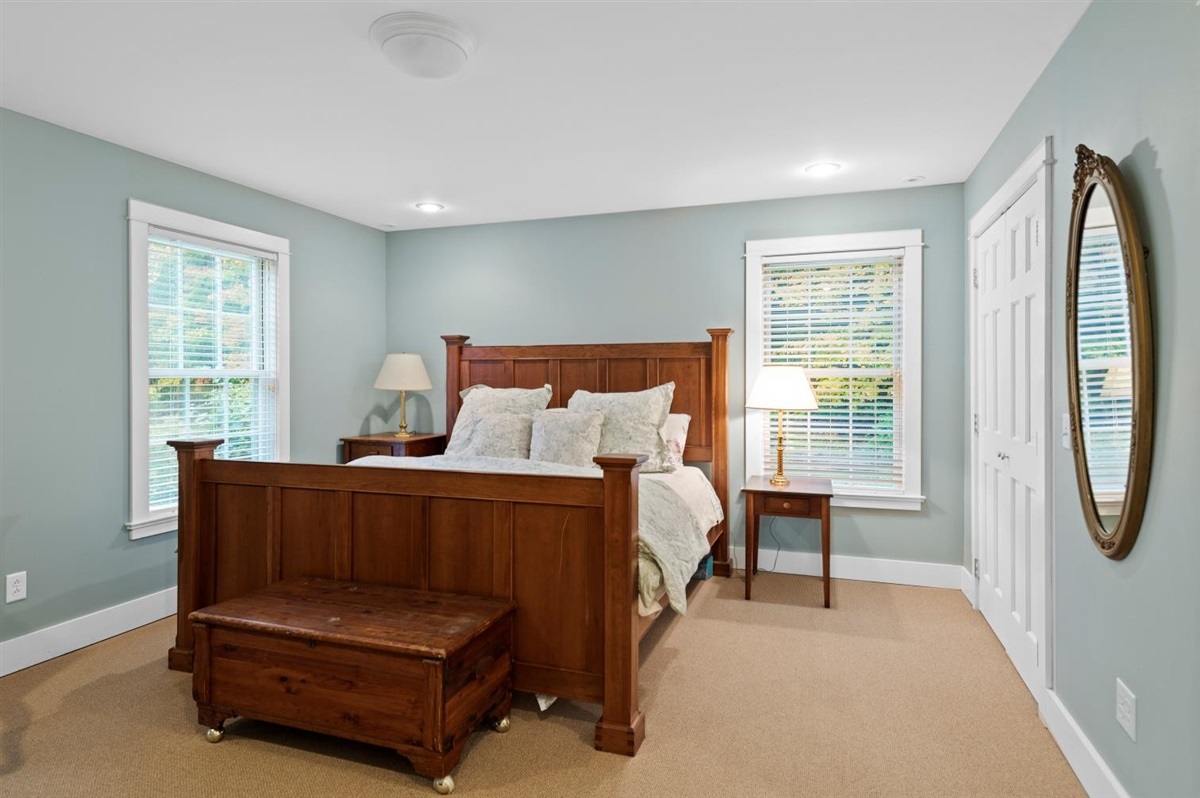 For Sale: 1477 Pleasant Valley Road, Bennington, VT 05201 | 6 Beds / 5 Full Baths / 1 Half Bath ...
