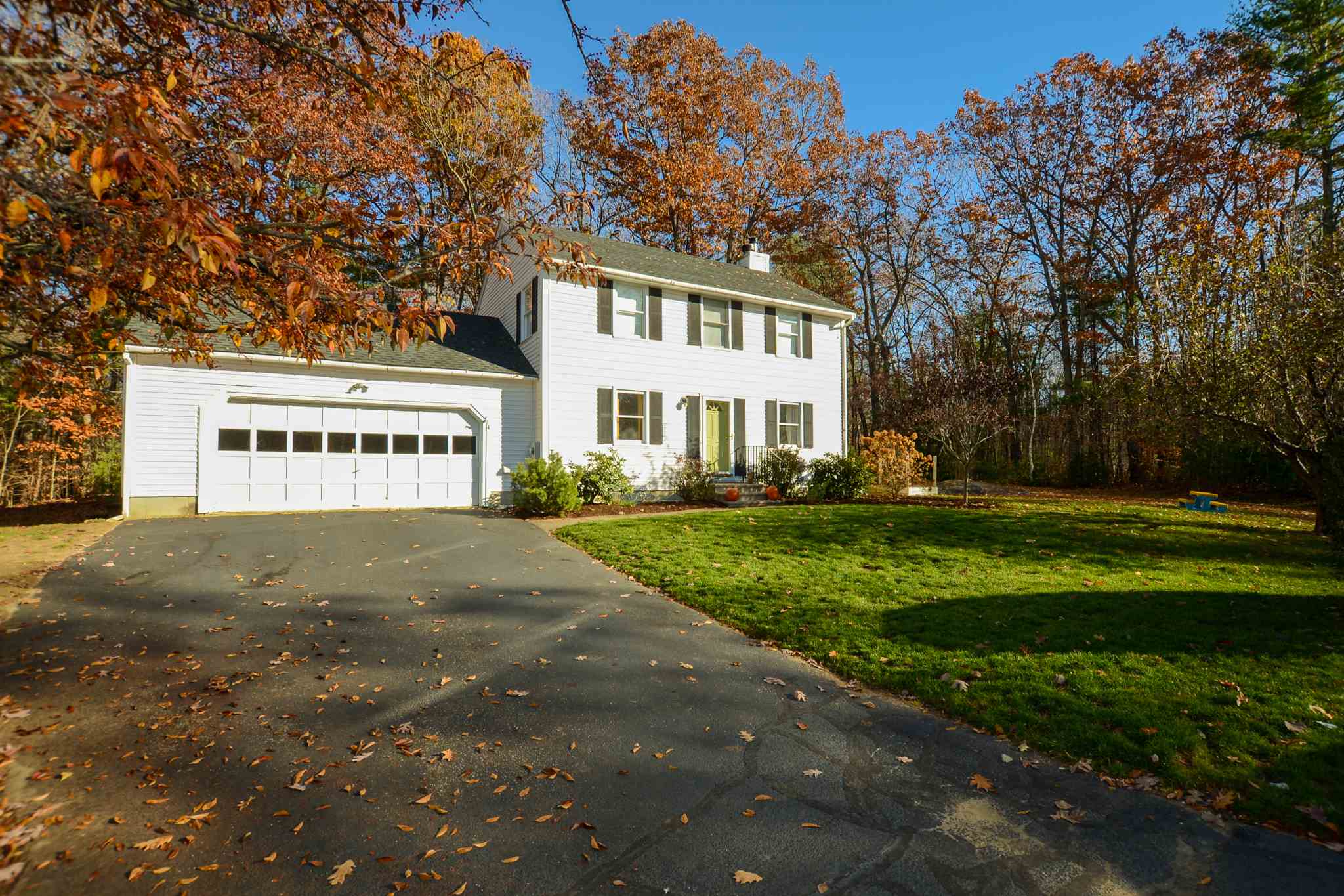 14 Exeter Highlands Drive Exeter, NH Photo