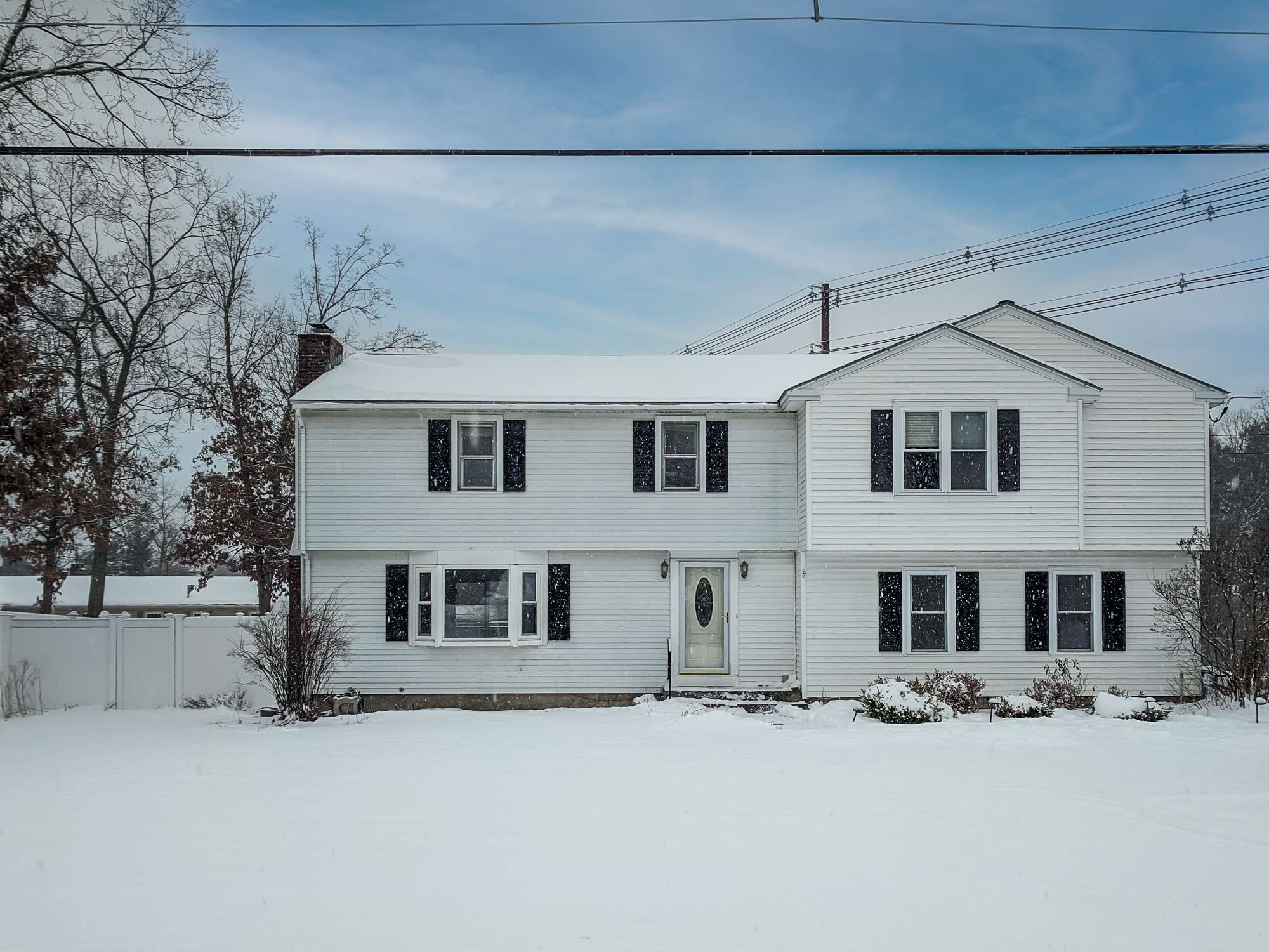 20 Hunters Lane, Nashua, NH 03063