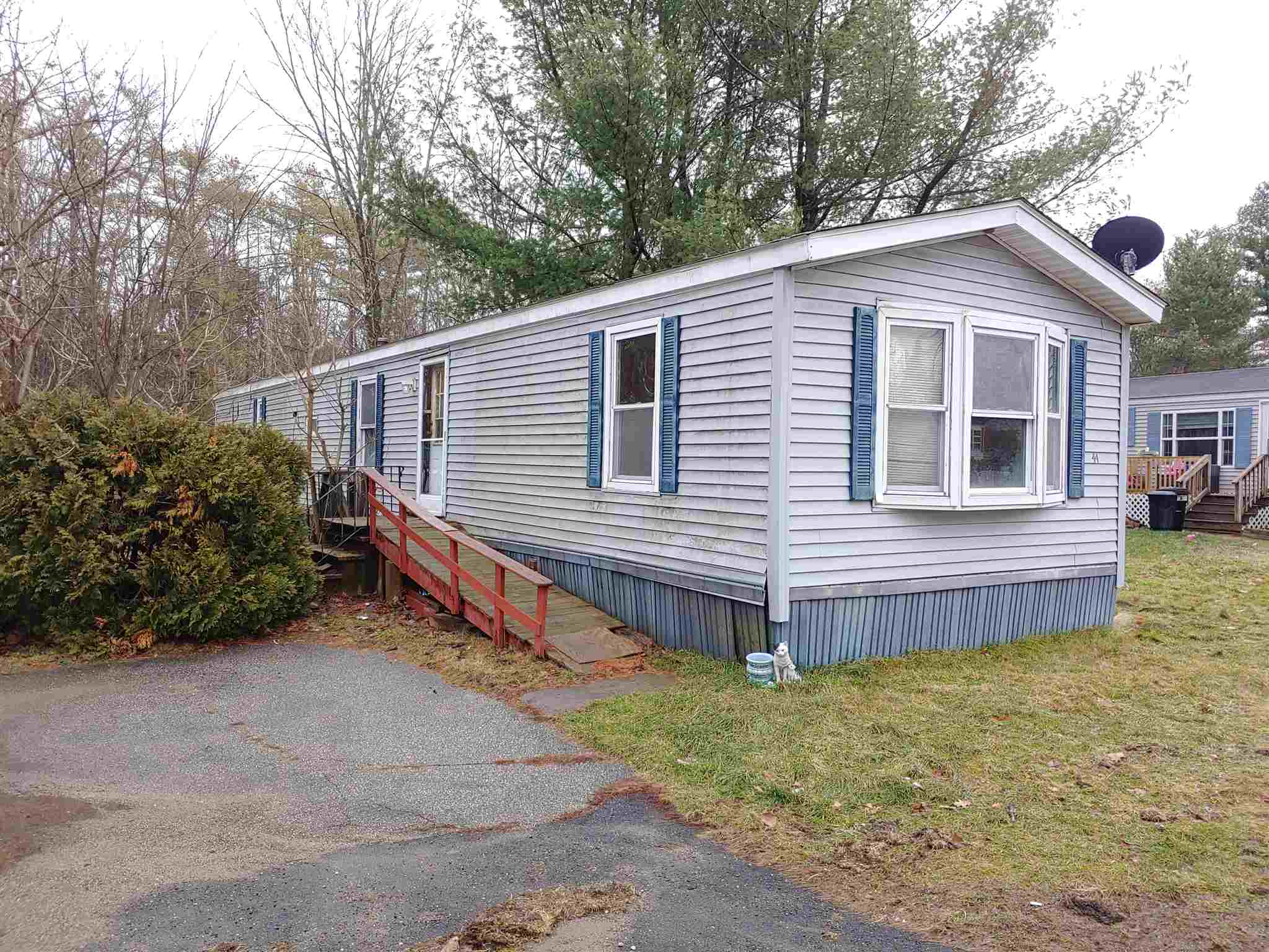 44 Lindenshire Avenue Exeter, NH Photo