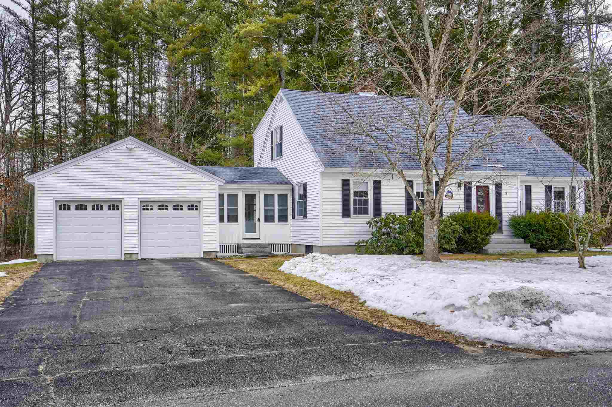 5 Hermsdorf Avenue Goffstown, NH Photo