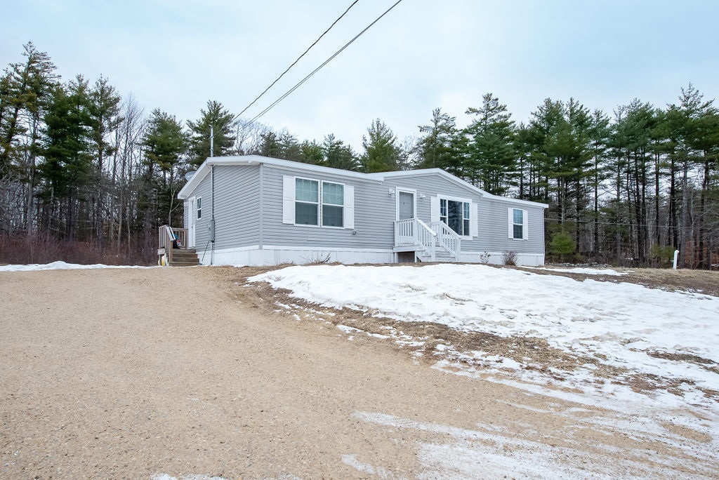 971 Parker Mountain Road Strafford, NH Photo