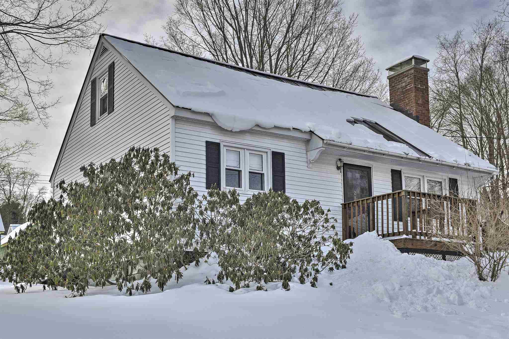 28 Vine Street, Brattleboro, VT 05301 Tieger Realty