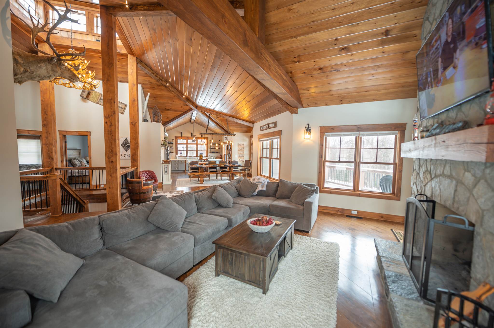 183 Handle Road, Dover, VT 05356