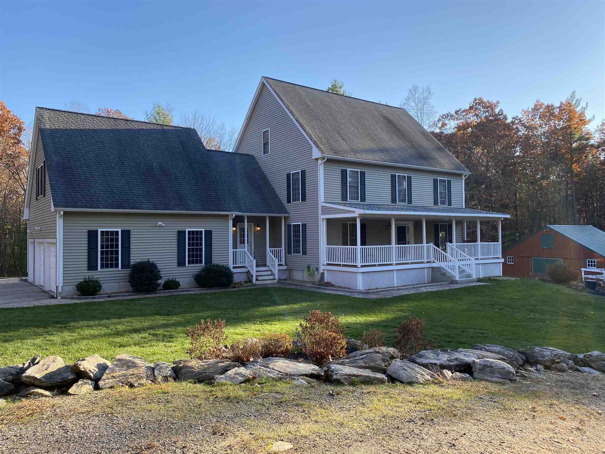 28 Featherbed Lane Derry, NH Photo