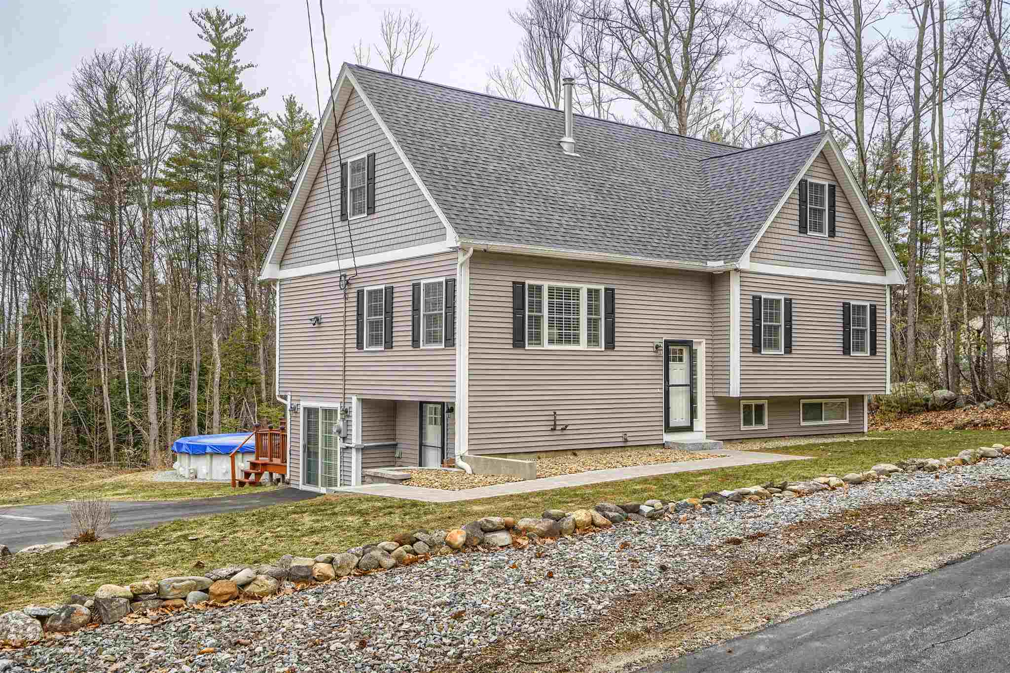 82 Lesnyk Road Goffstown, NH Photo