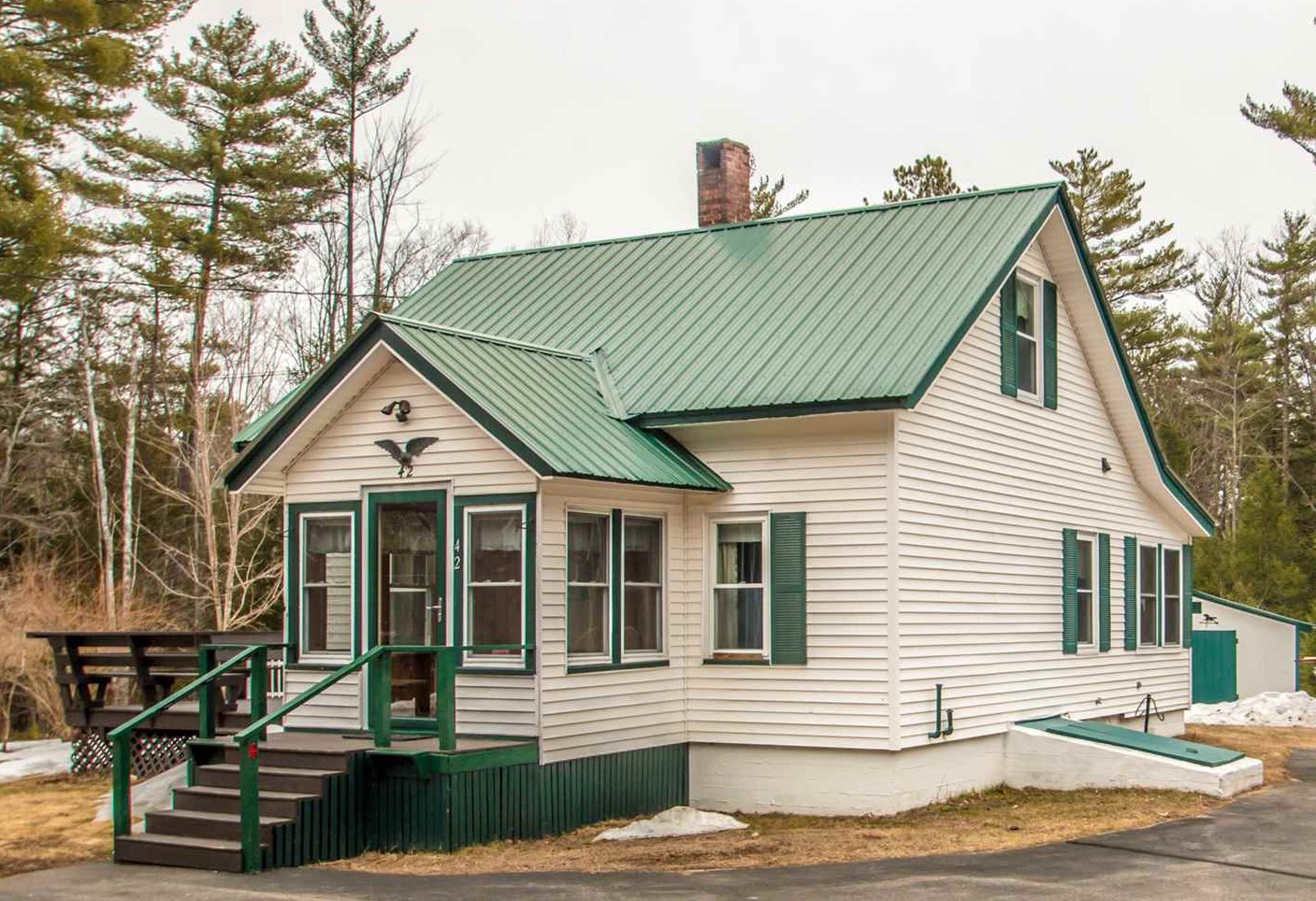 Sold 42 West Side Road, Bartlett, NH 03812 2 Beds / 1 3/4 Bath 265,000