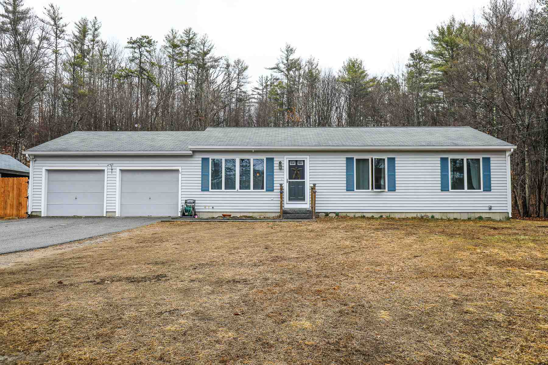 63 Chichester Road Loudon, NH Photo