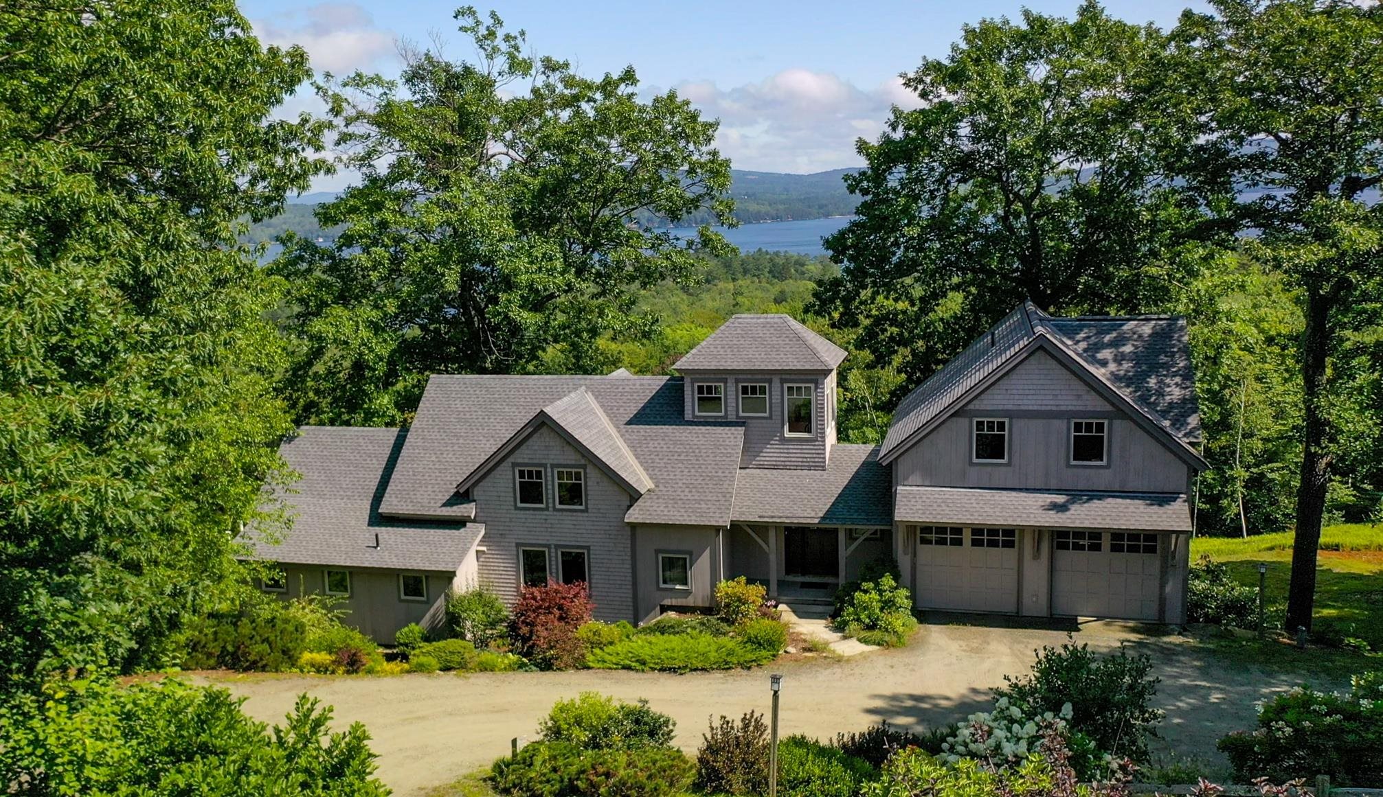 Lake Sunapee New Hampshire Homes For Sale page 1