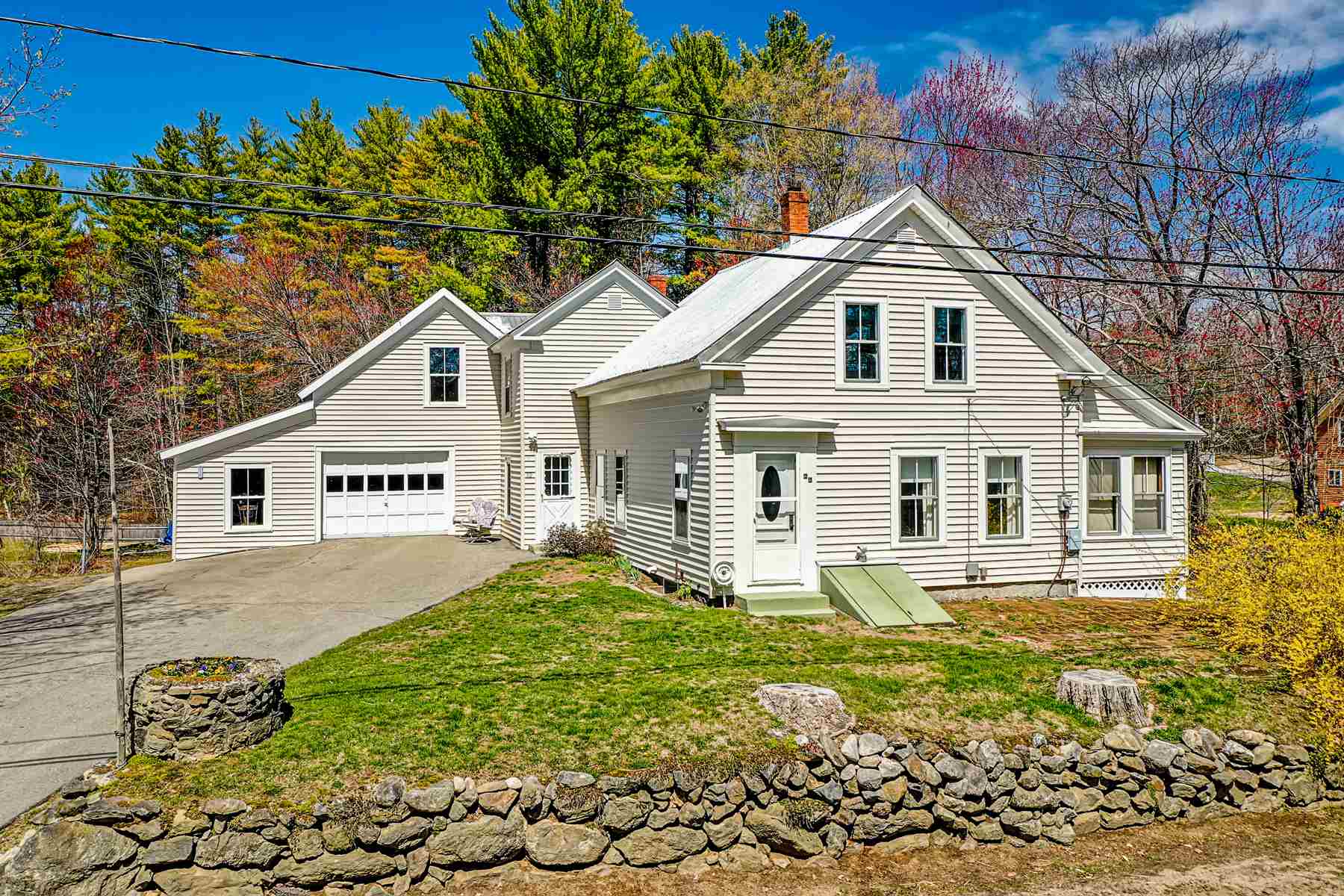 Wakefield Nh Real Estate For Sale Homes Condos Land And Commercial Property For Sale In Wakefield Nh From Bean Group