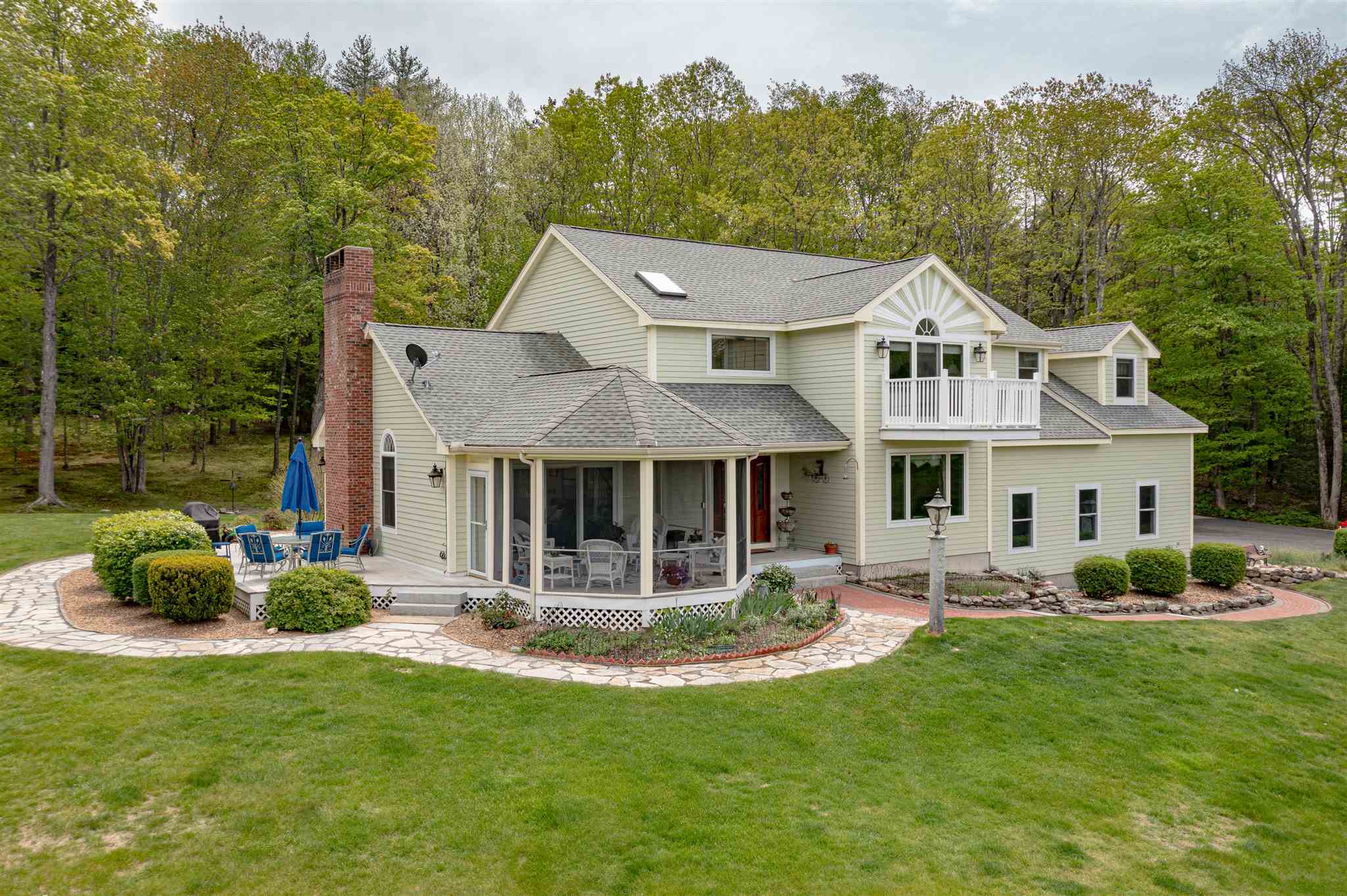 101 Mansion Road, Dunbarton, NH 03046