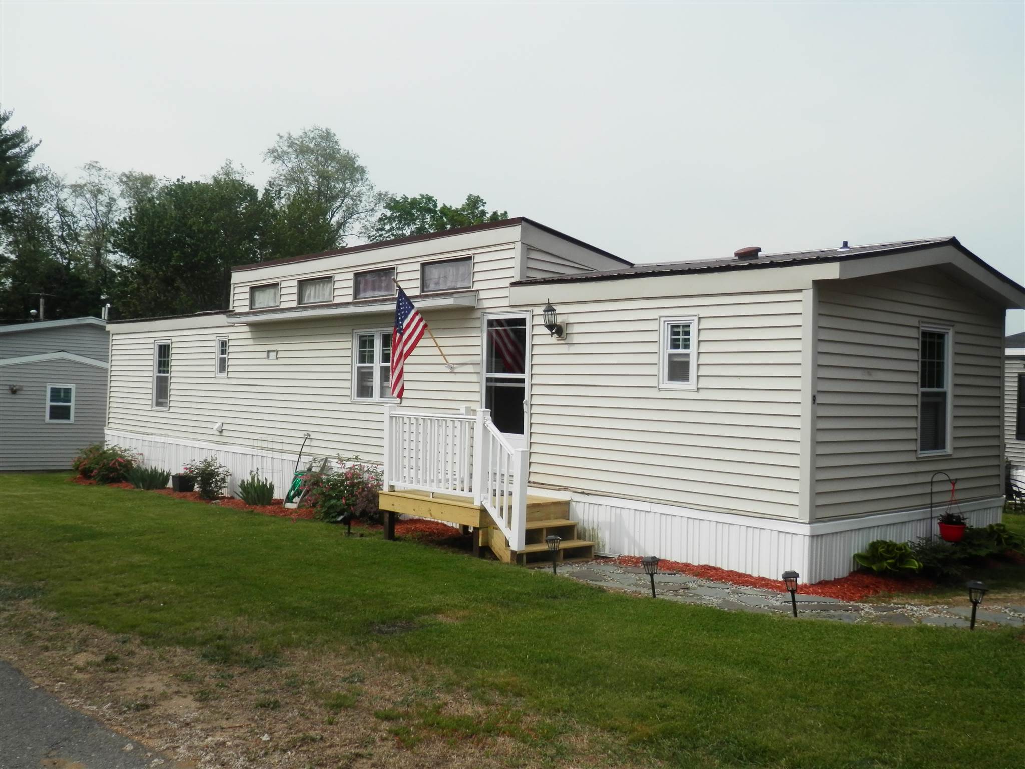 9 Primrose Drive, Tilton, NH 03276 NEREN