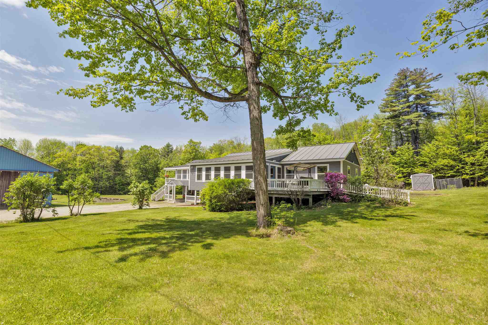 Plainfield New Hampshire Multi Family Homes between 0 and 30000000 dollars page 1