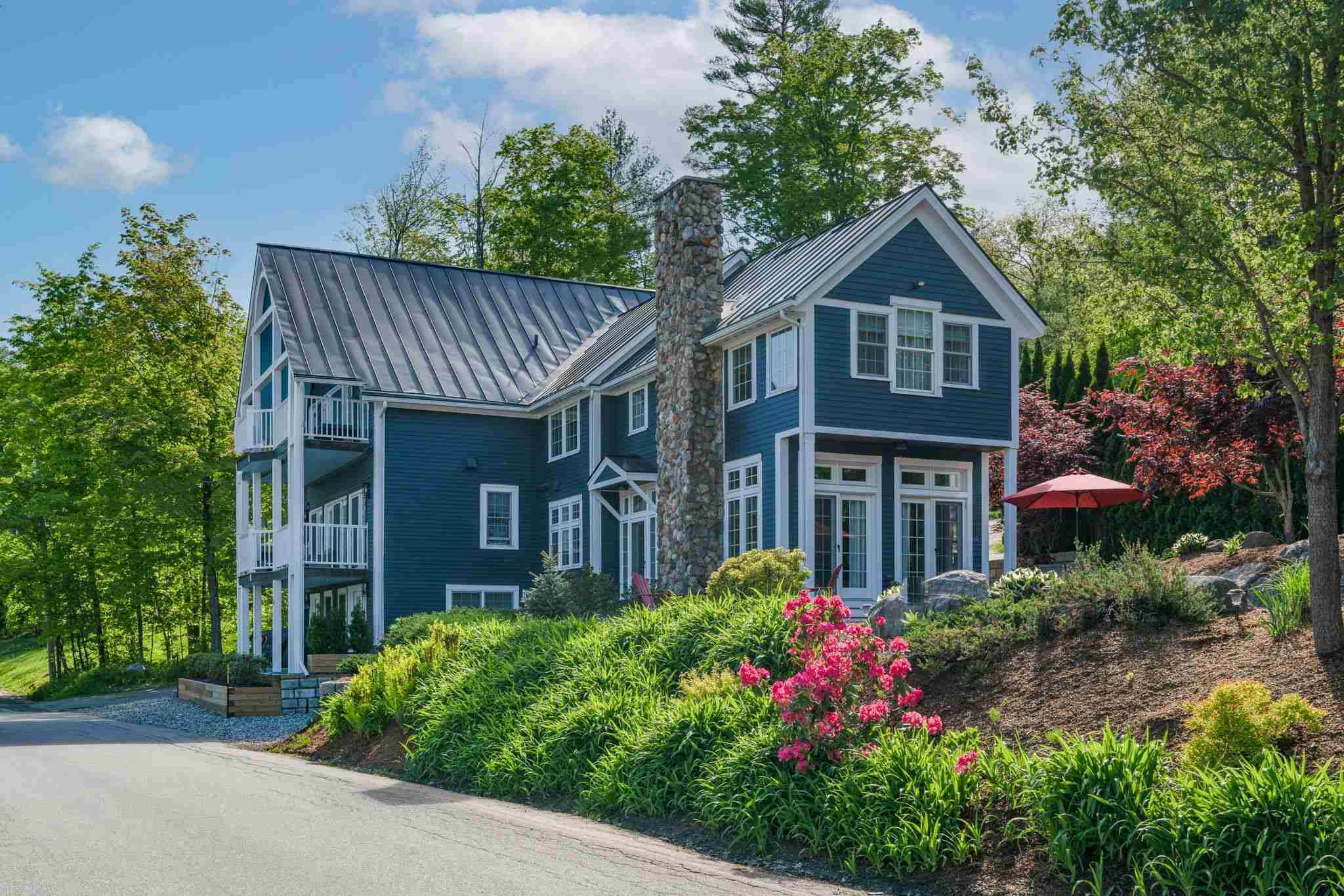 Sunapee New Hampshire Condos For Sale page 1