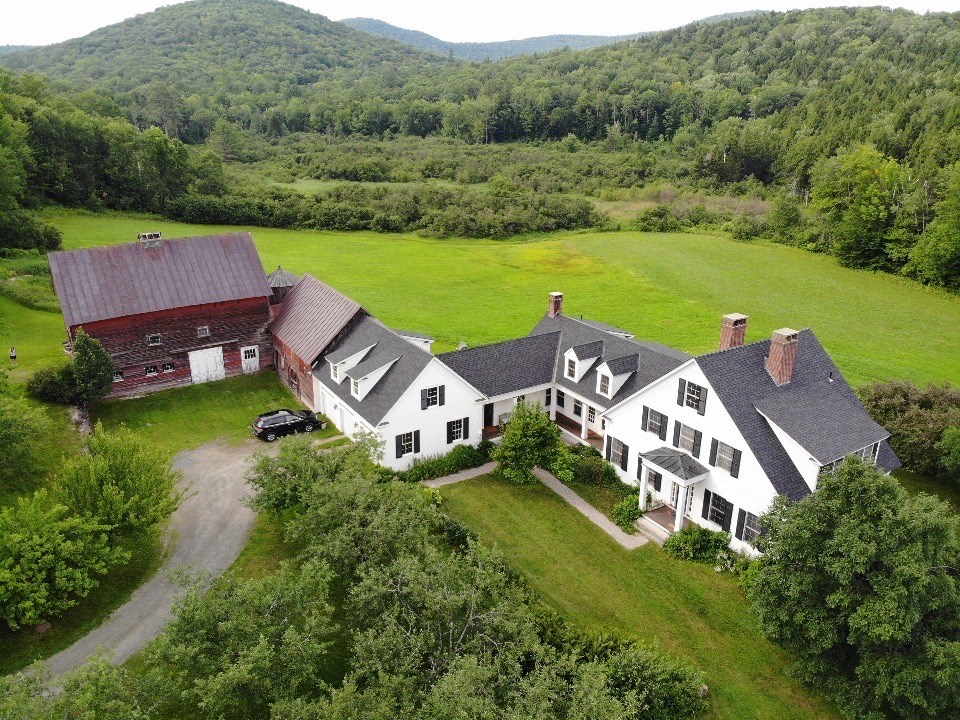 Vermont and New Hampshire Real Estate Quechee Associates, Inc