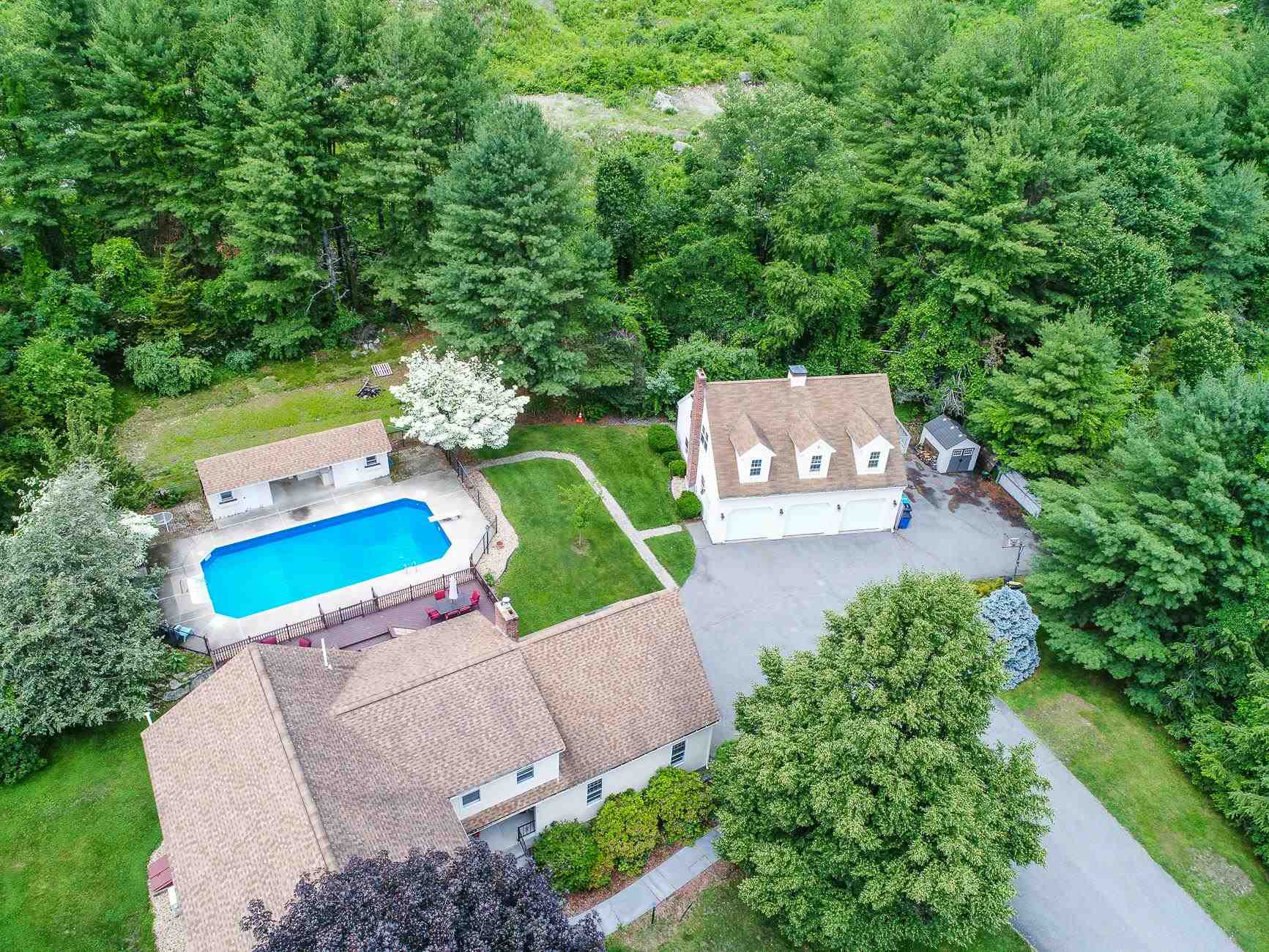 513 Mammoth Road, Pelham, NH 03076 NEREN