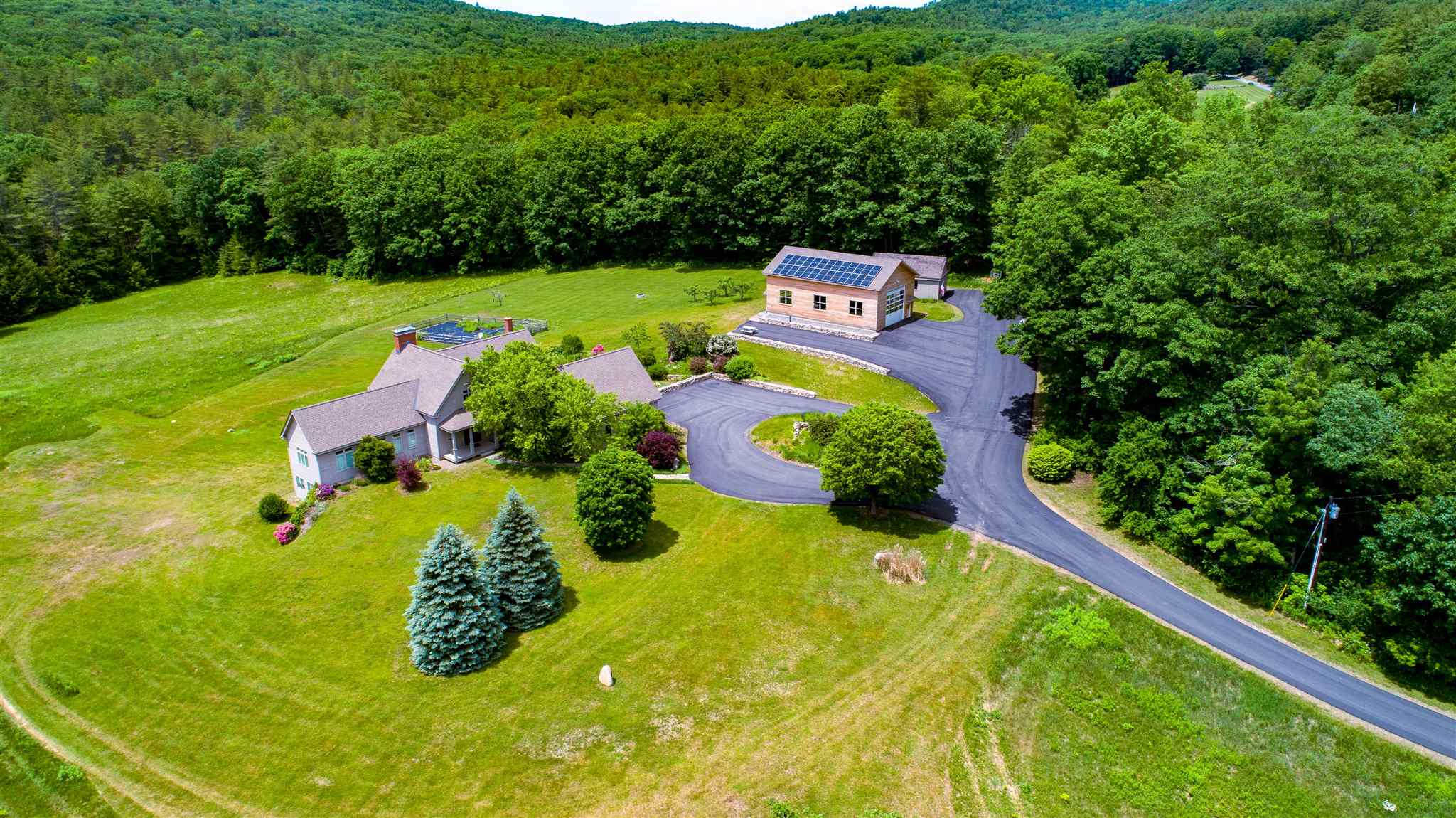 472 Hurricane Road, Keene, NH 03431 NEREN