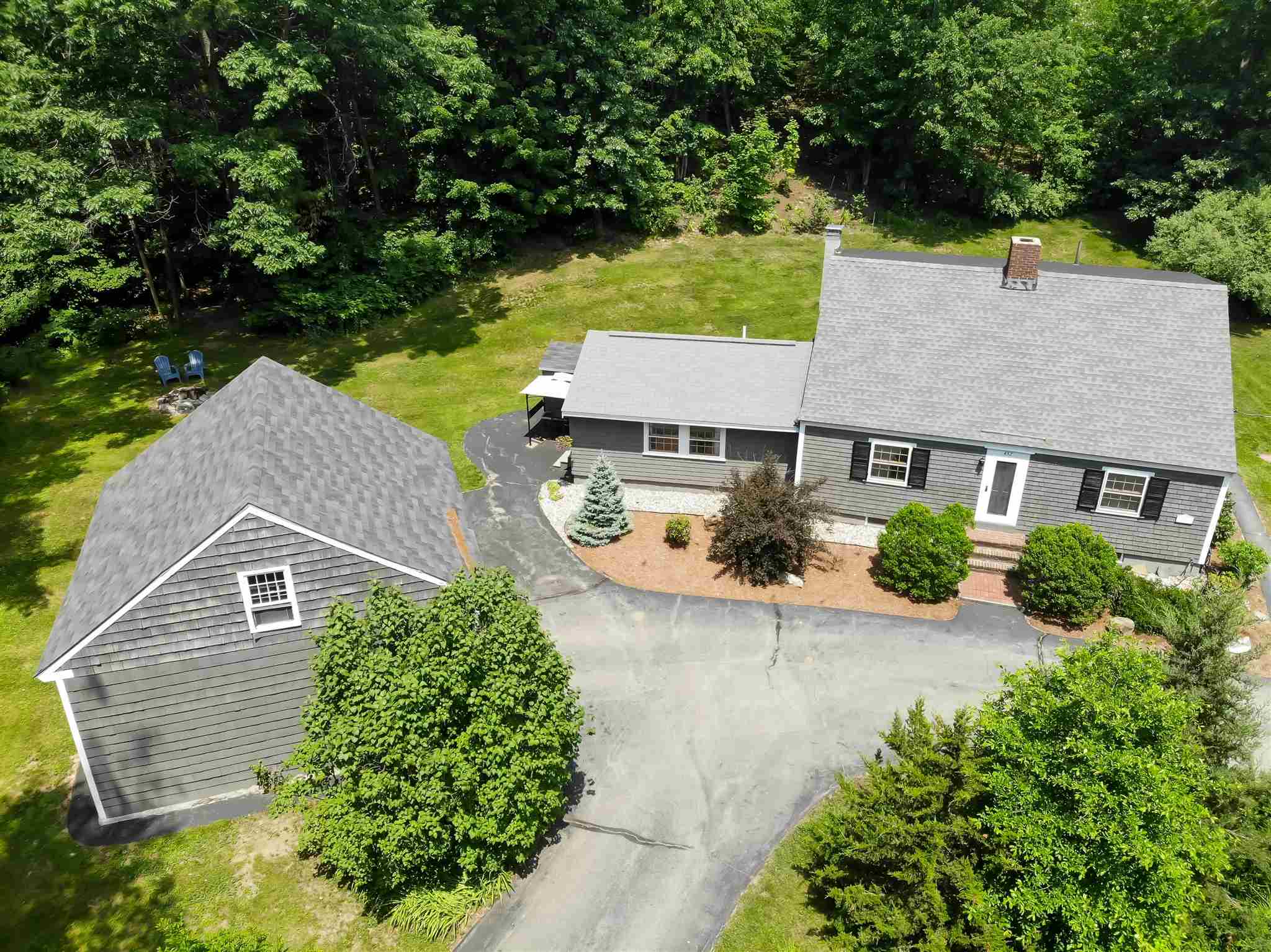 452 Nixon Road Pembroke, NH Photo