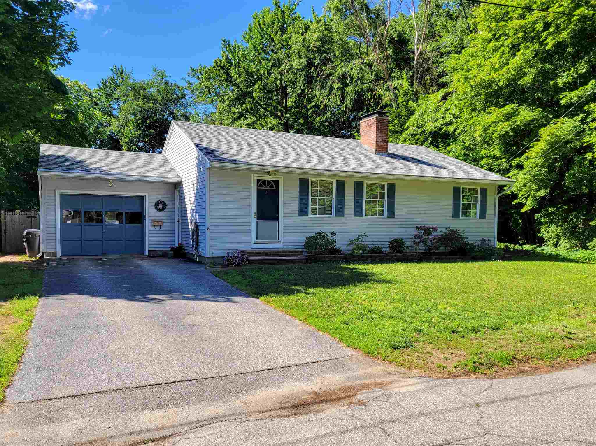 5 Wilfred Avenue Concord, NH Photo
