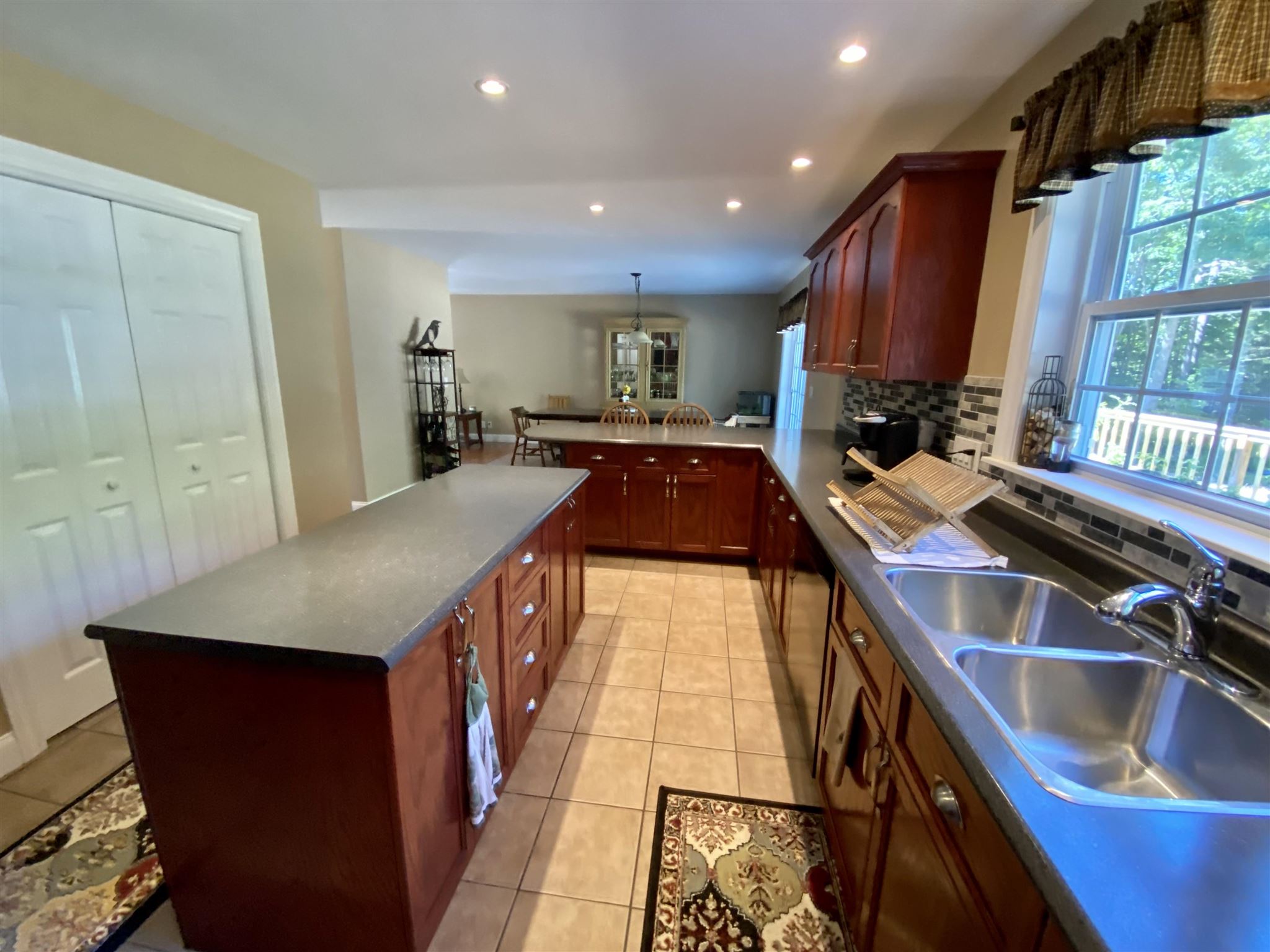 24 Grannis Street Claremont Nh 03743 Mls 4868841 379 900 Bean Group