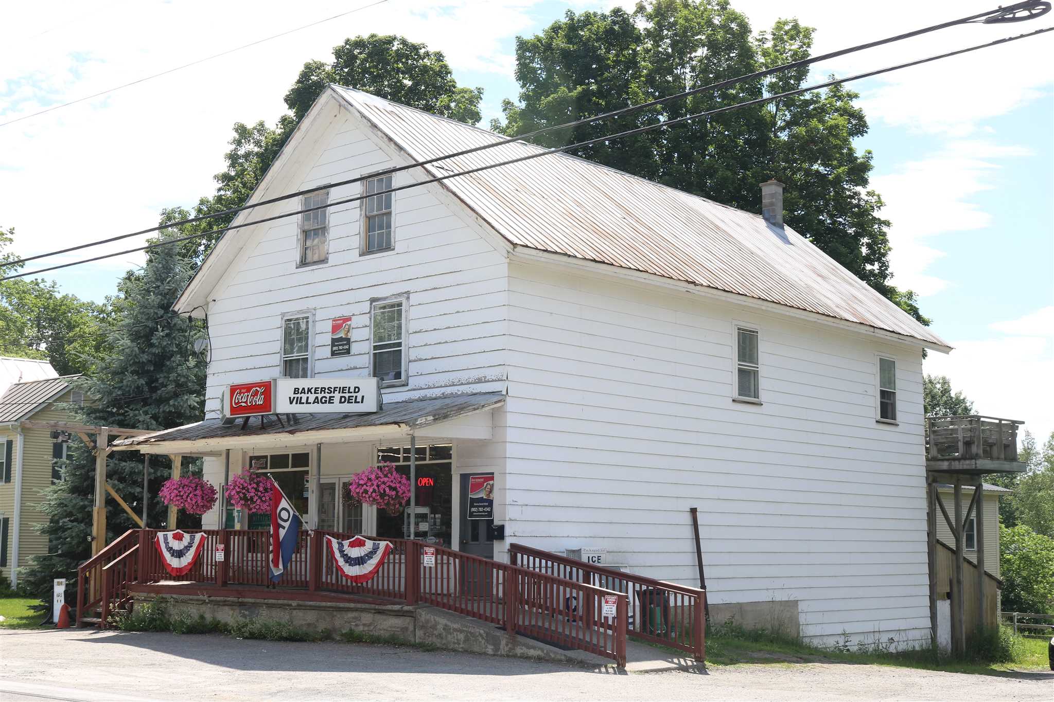 31 N Main Street, Bakersfield, VT 05441 NEREN