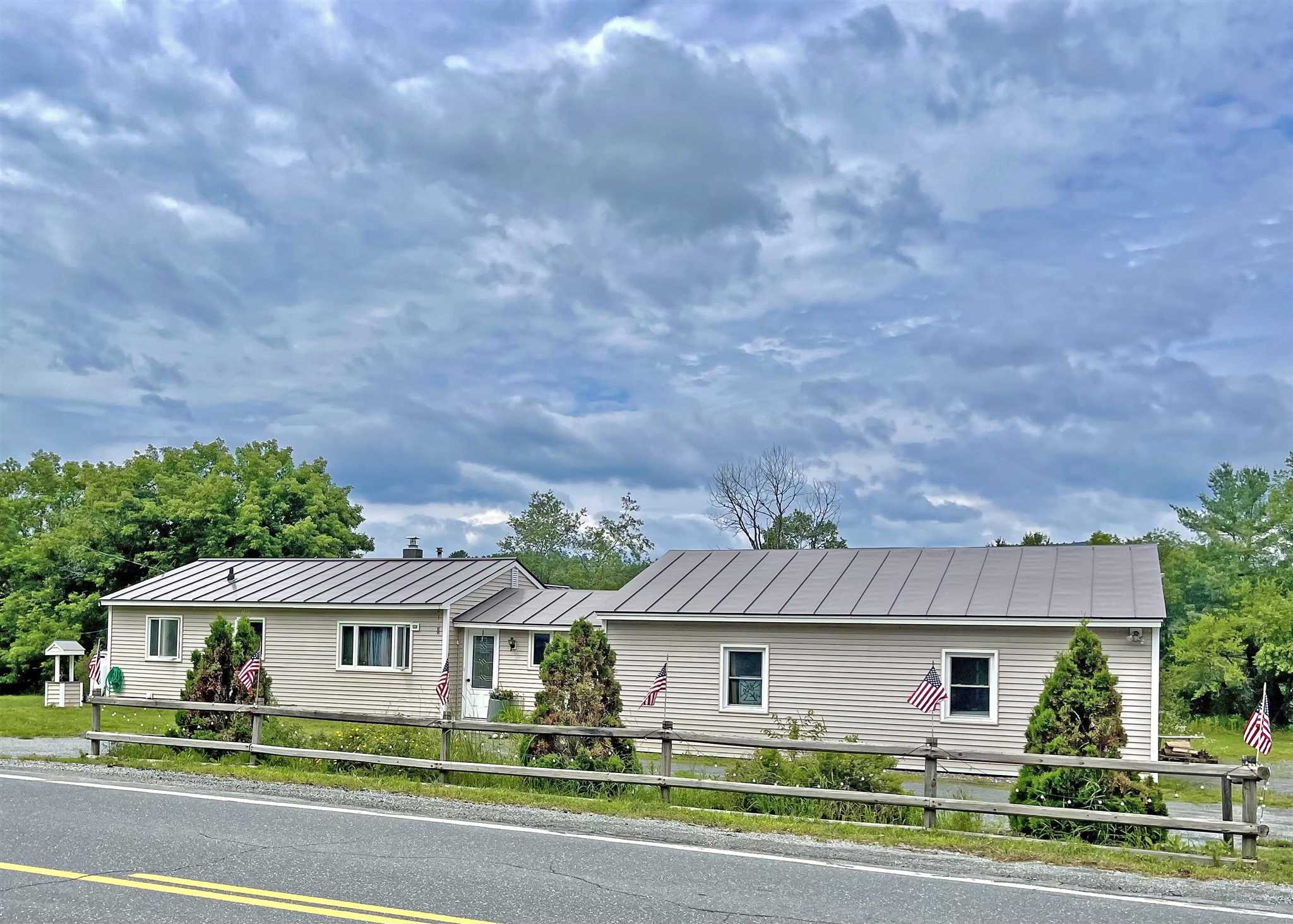 Lyme New Hampshire Homes For Sale page 1