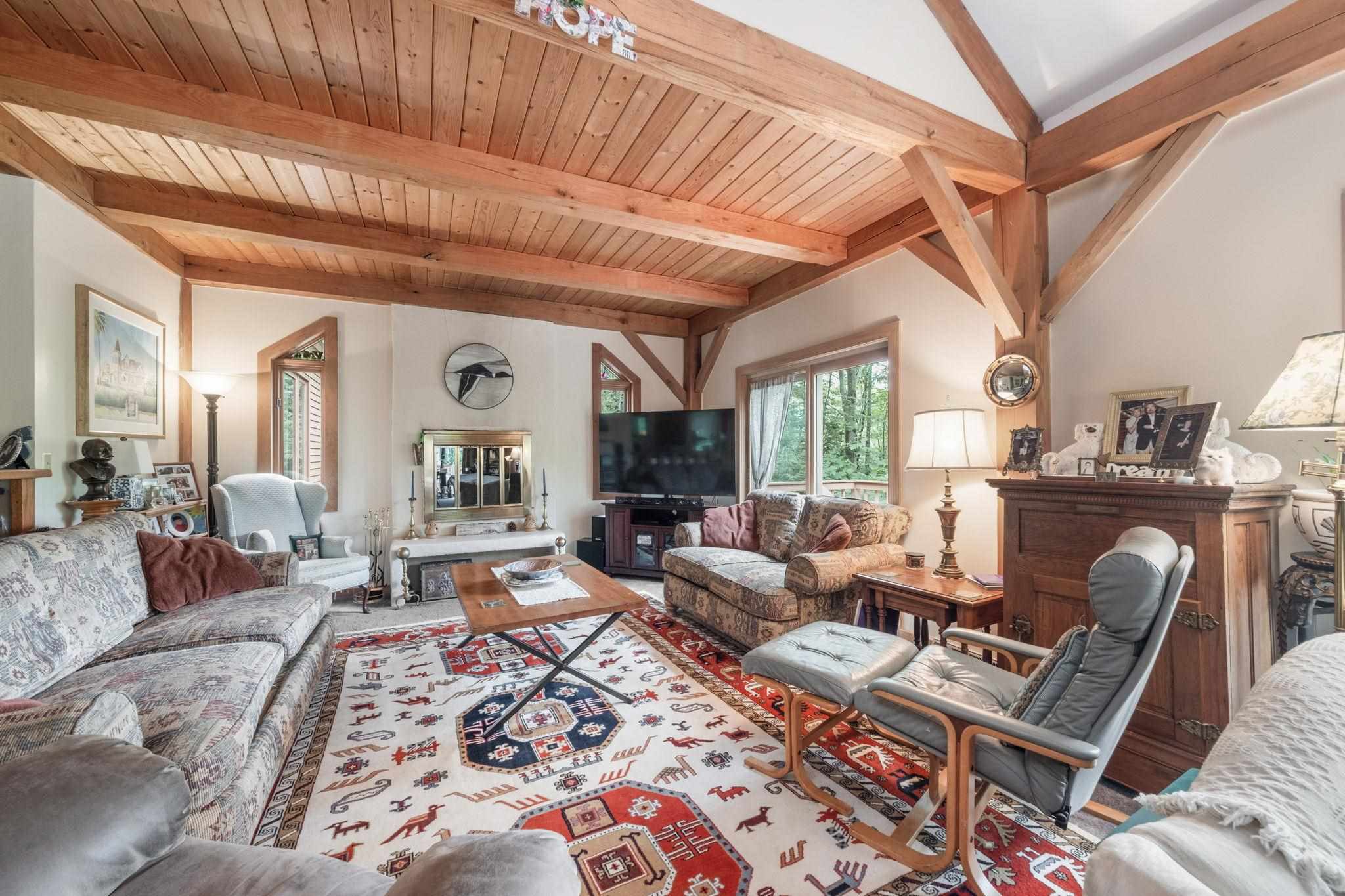 Sold 34 Westwood Drive, Lincoln, NH 03251 4 Beds / 3 Full Baths / 1