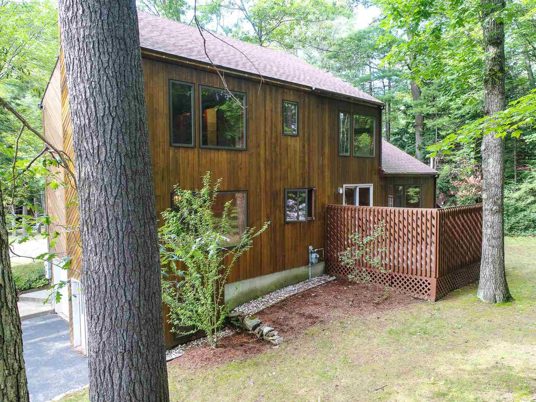 52 Larch Road Milford, NH Photo