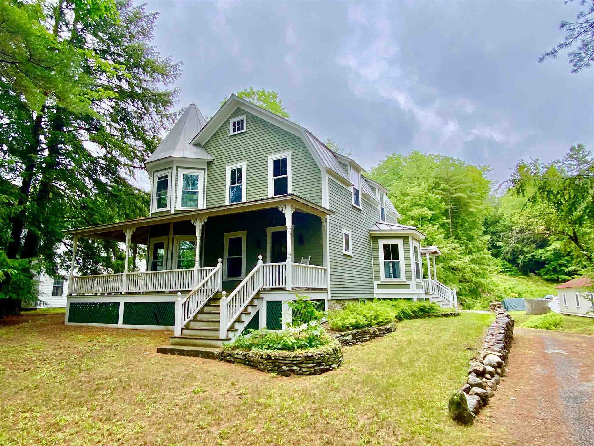 344 Elkins Road, New London, NH 03233 NEREN