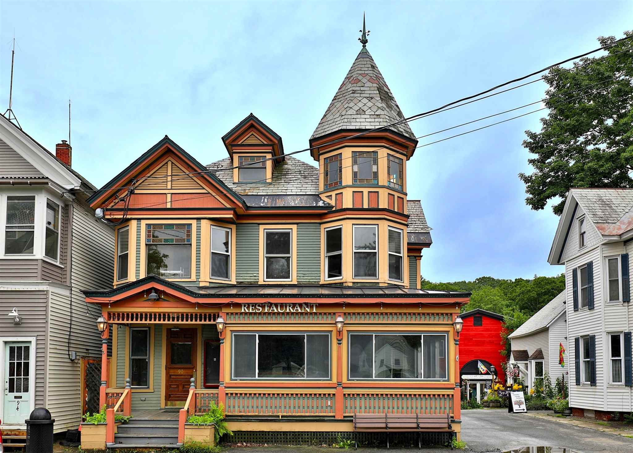 90 Common Street, Chester, VT 05143 NEREN