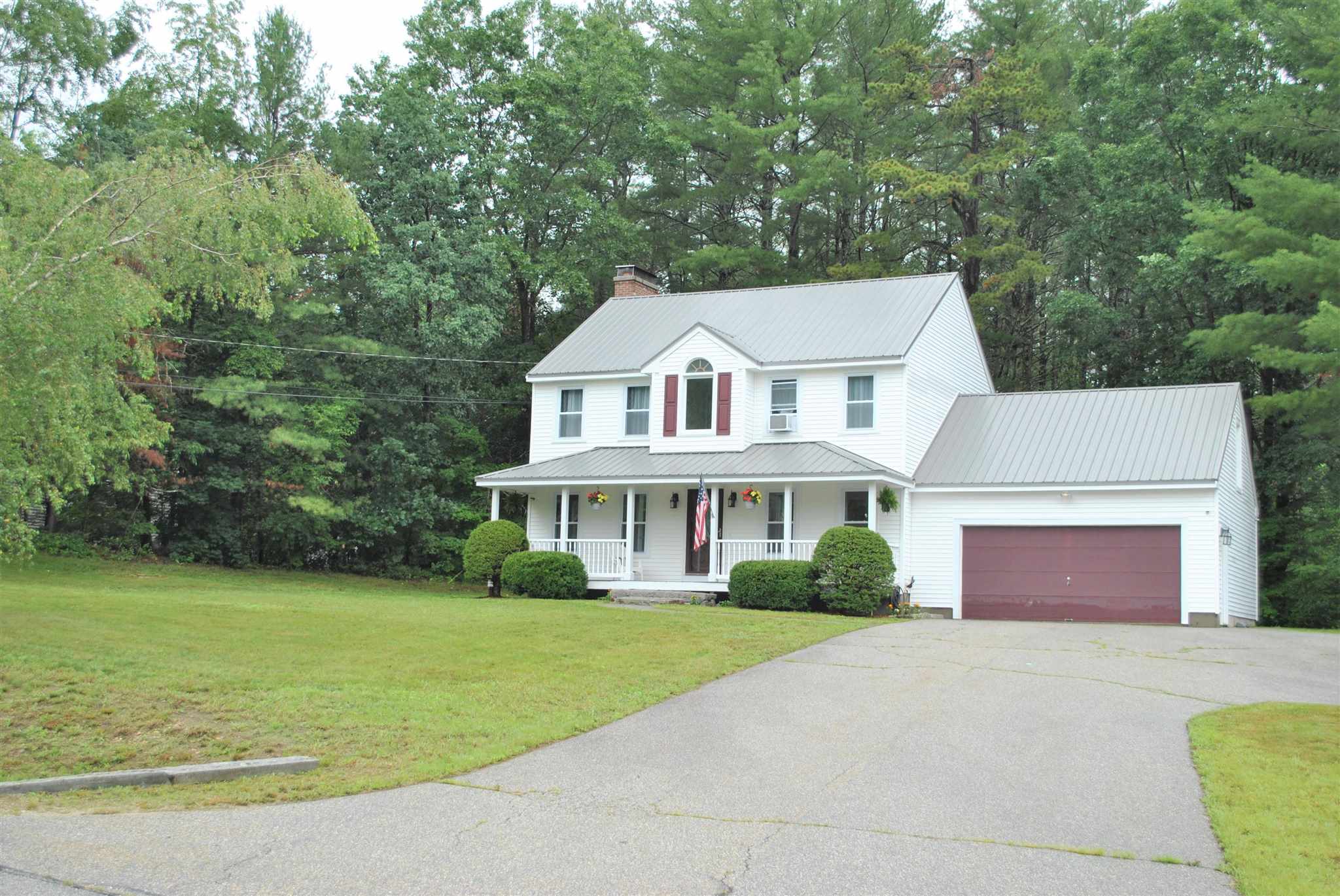 16 Ches Mae Lane Milford, NH Photo