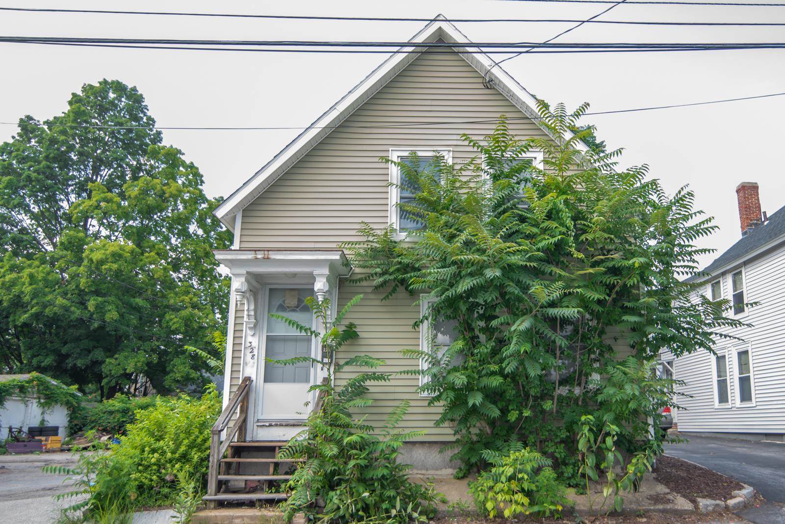 326 Concord Street Manchester, NH Photo