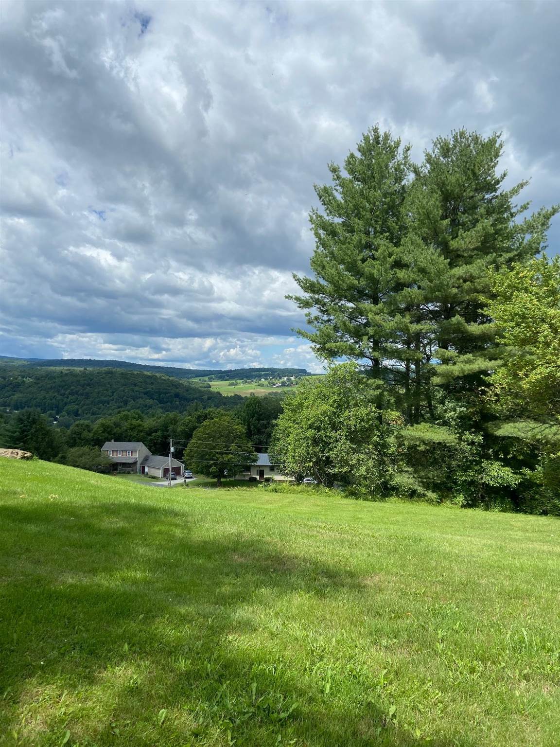 Vermont land for sale between 0 and 100,000