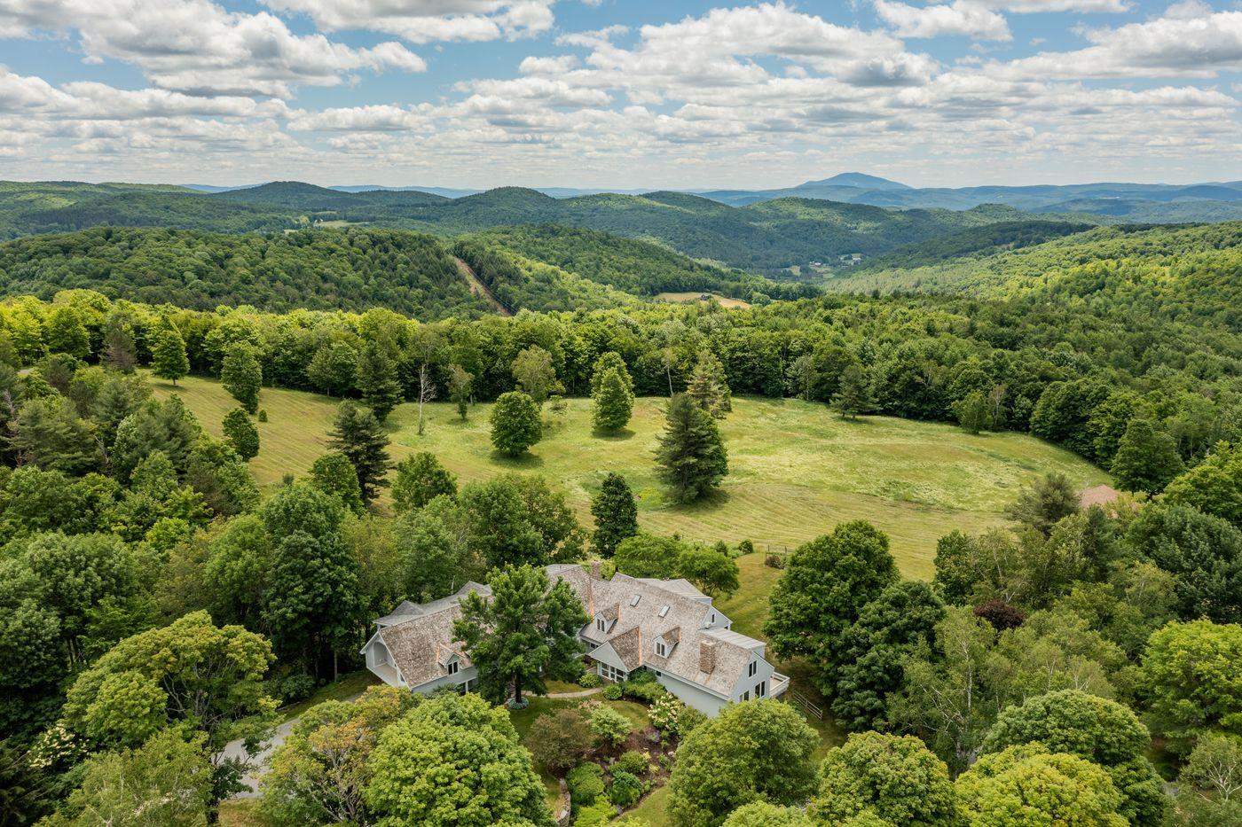 234 Hidden Ridge Farm Road, Pomfret, VT 05067