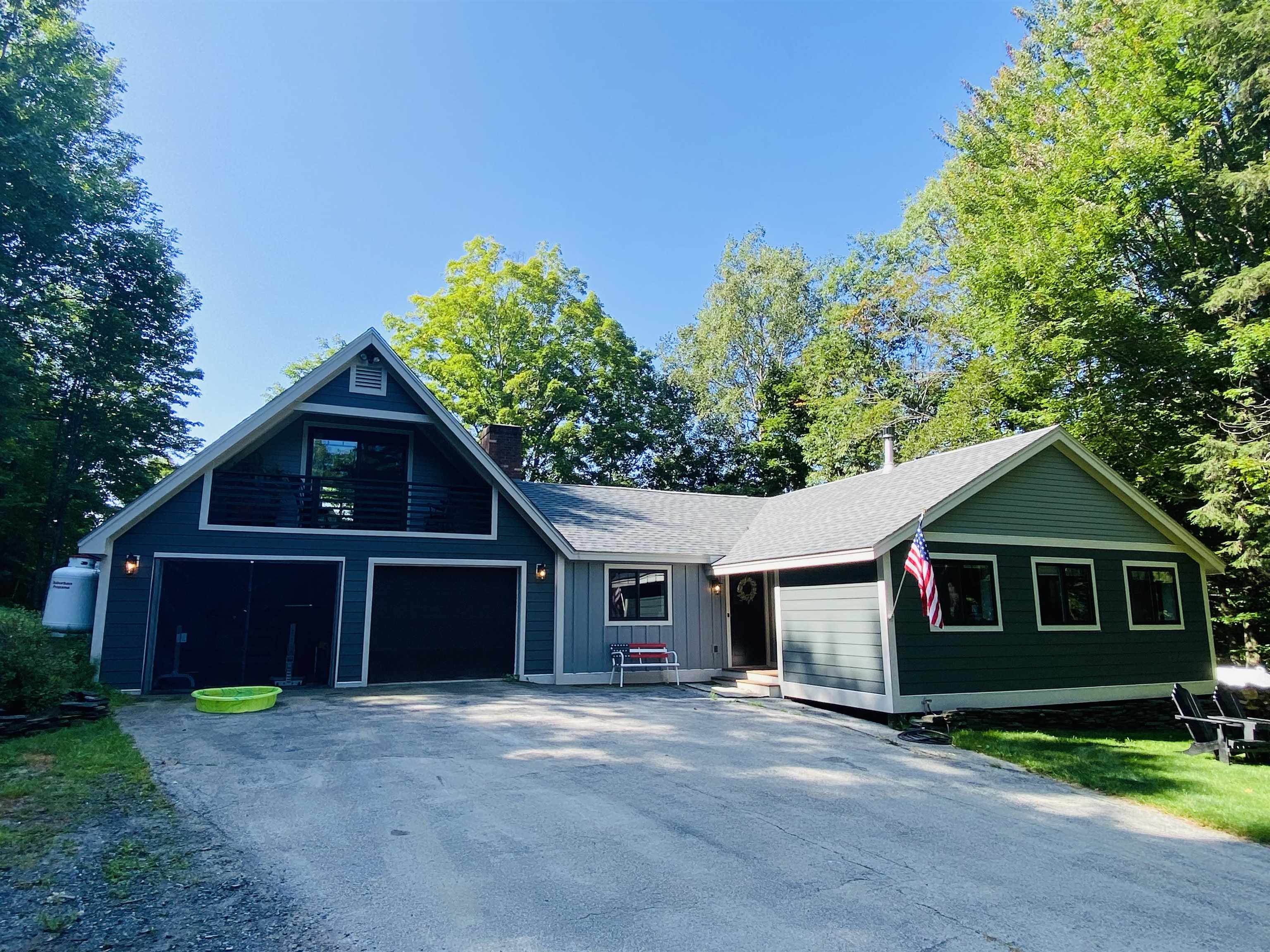 Zillow Vermont Waterfront - i809tjz