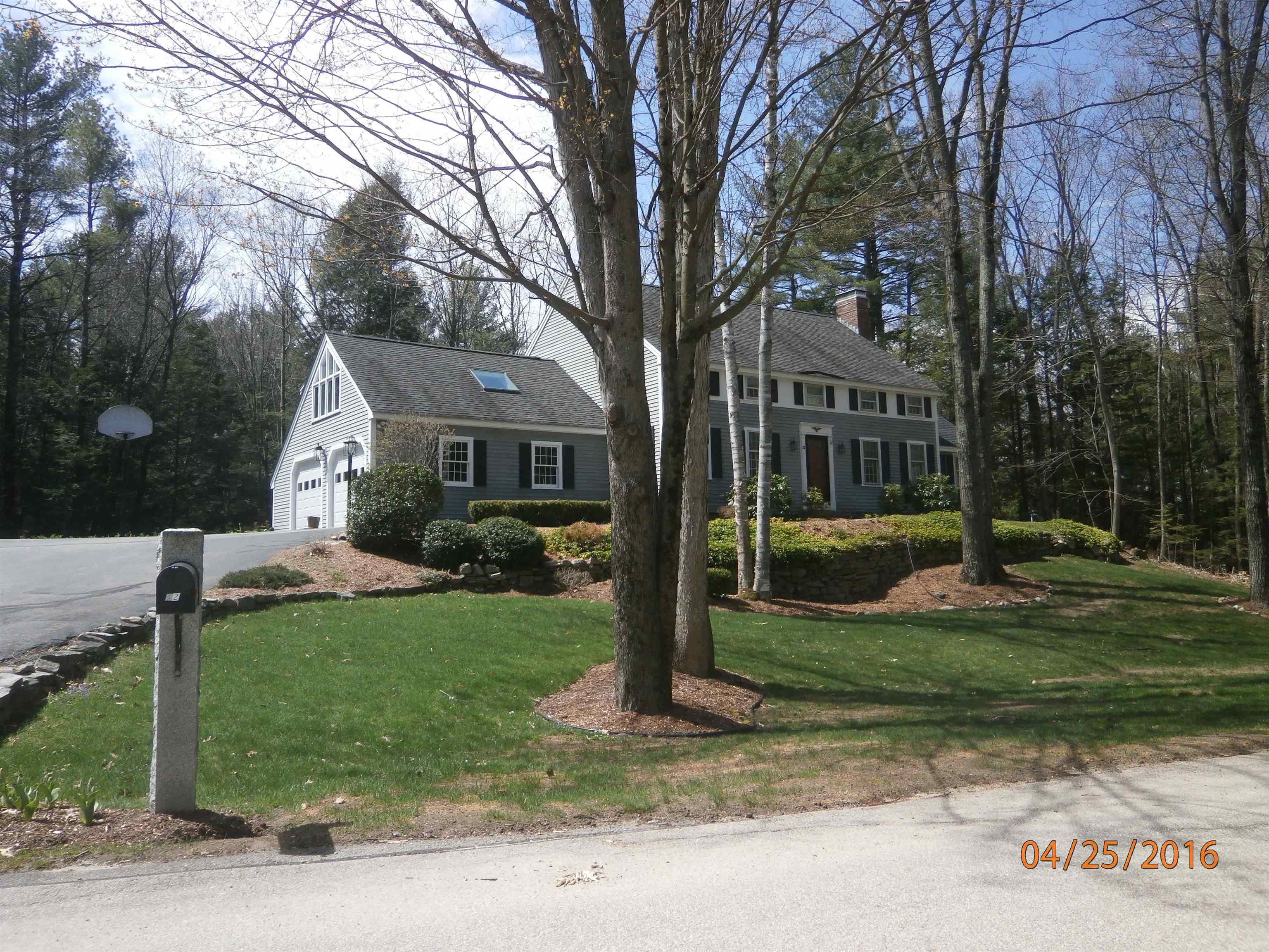 32 Blueberry Hill Road Amherst, NH Photo