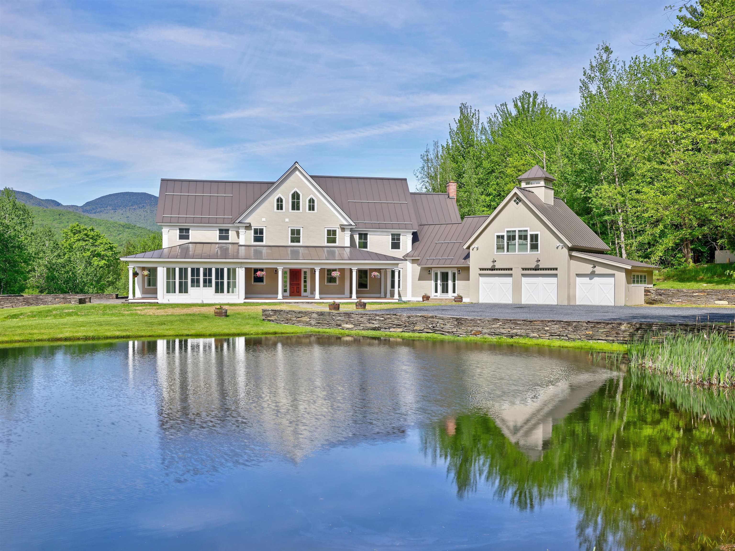 Photo of 235 Lower Sanborn Road Stowe VT 05672