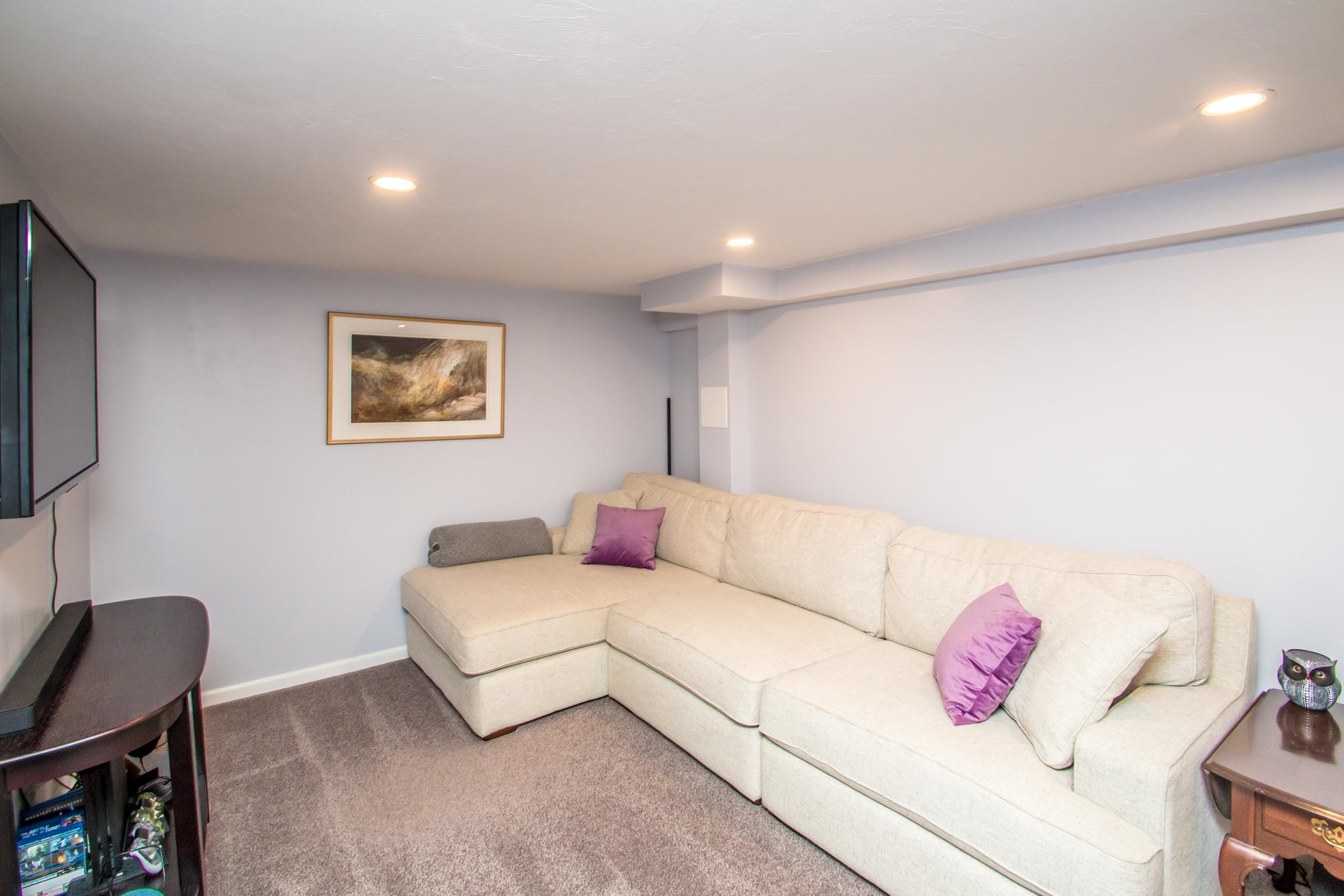 39 Beechwood Drive