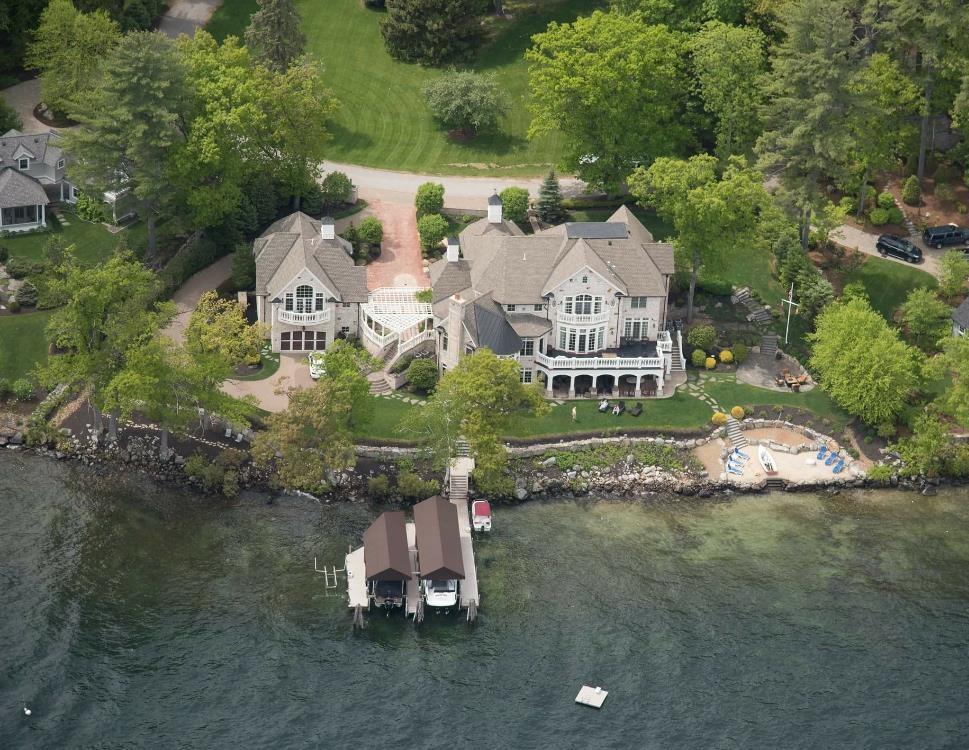 GILFORD NH Lake House for sale $$8,700,000 | $1,570 per sq.ft.