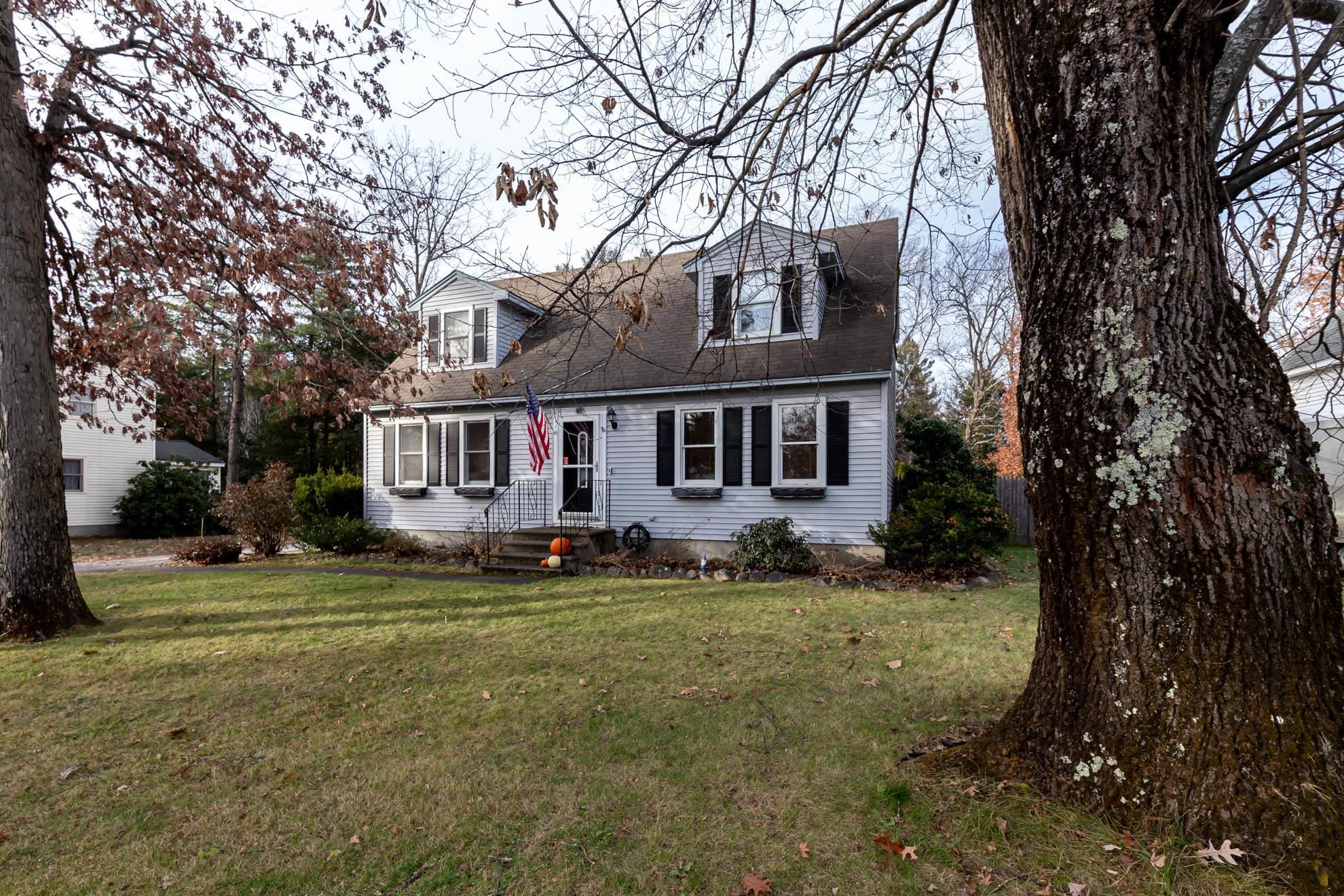 Photo of 48 Robert Hall Road Manchester NH 03103