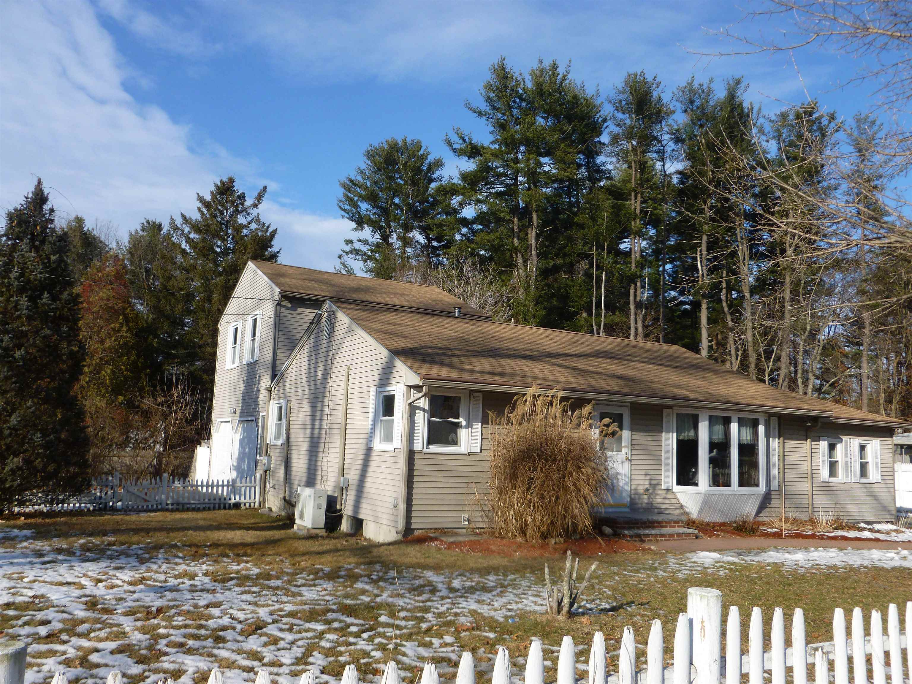 16 A Street, Hudson, NH 03051 NEREN