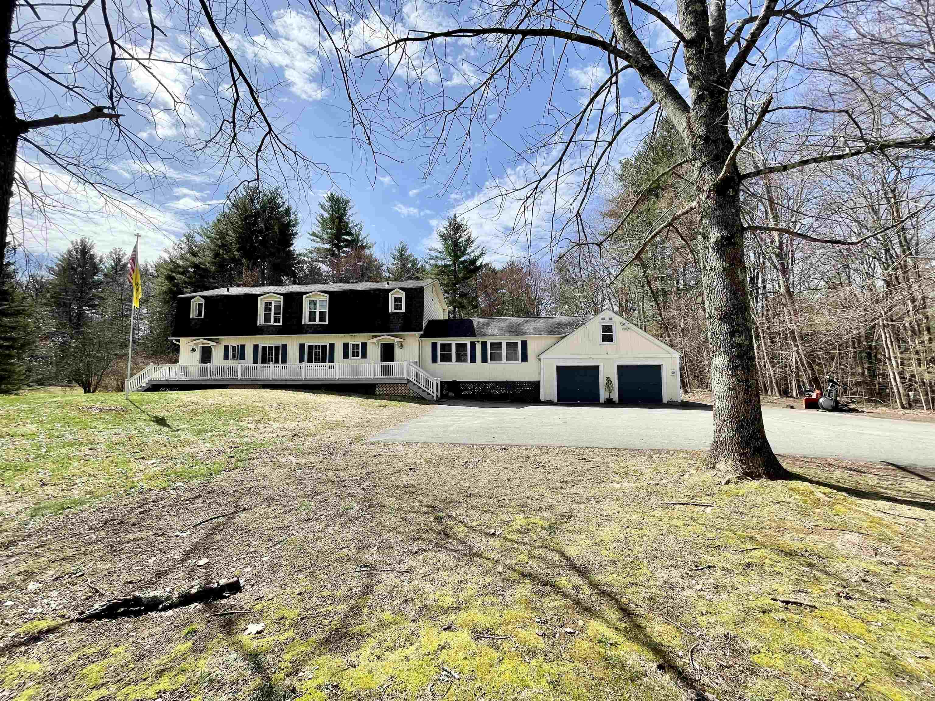 Photo of 304 SOUTH Road Brentwood NH 03833