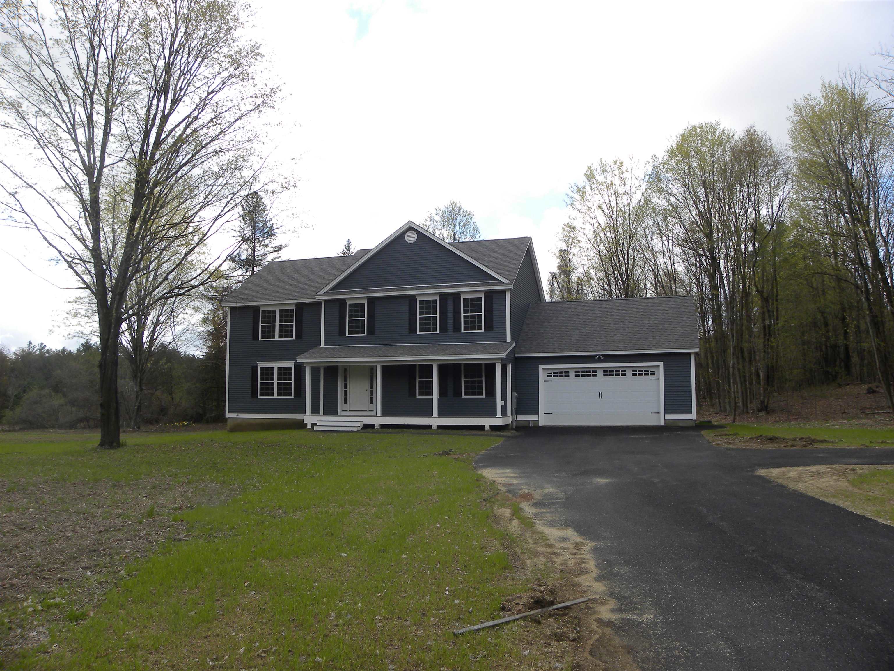 Photo of 592 Raymond Road Chester NH 03036