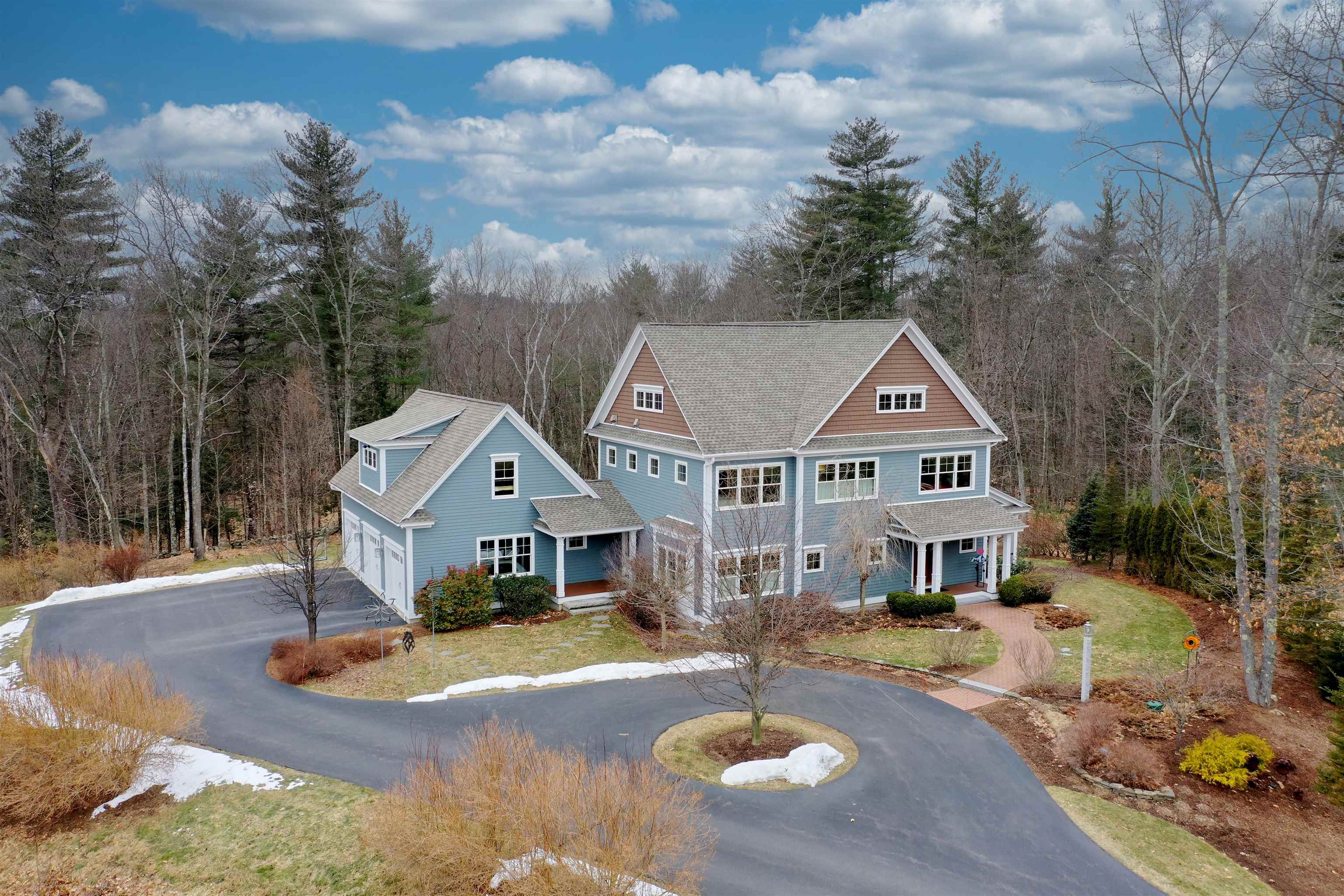 64 Settlers Court Bedford NH 03110 NEREN