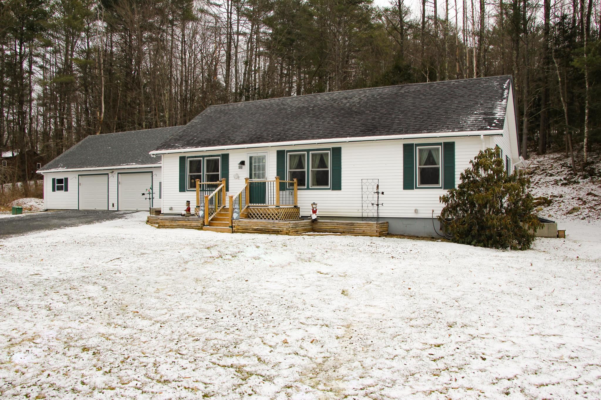 256 River Road Piermont, NH Photo