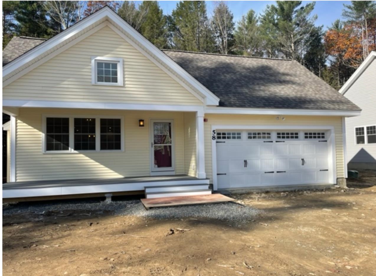 58 Three Ponds Drive, Brentwood, NH 03833