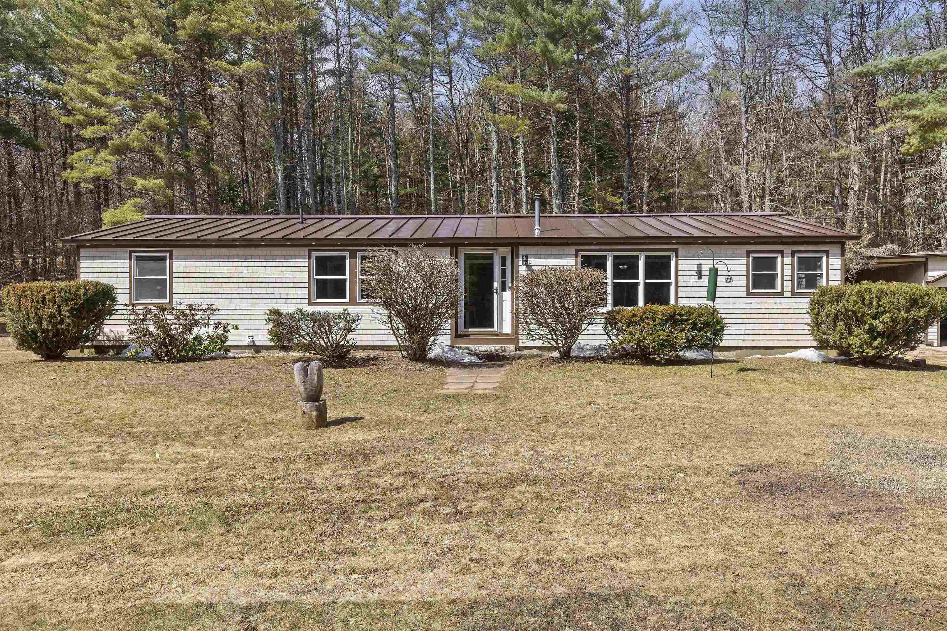 175 Perch Pond Road Holderness, NH Photo