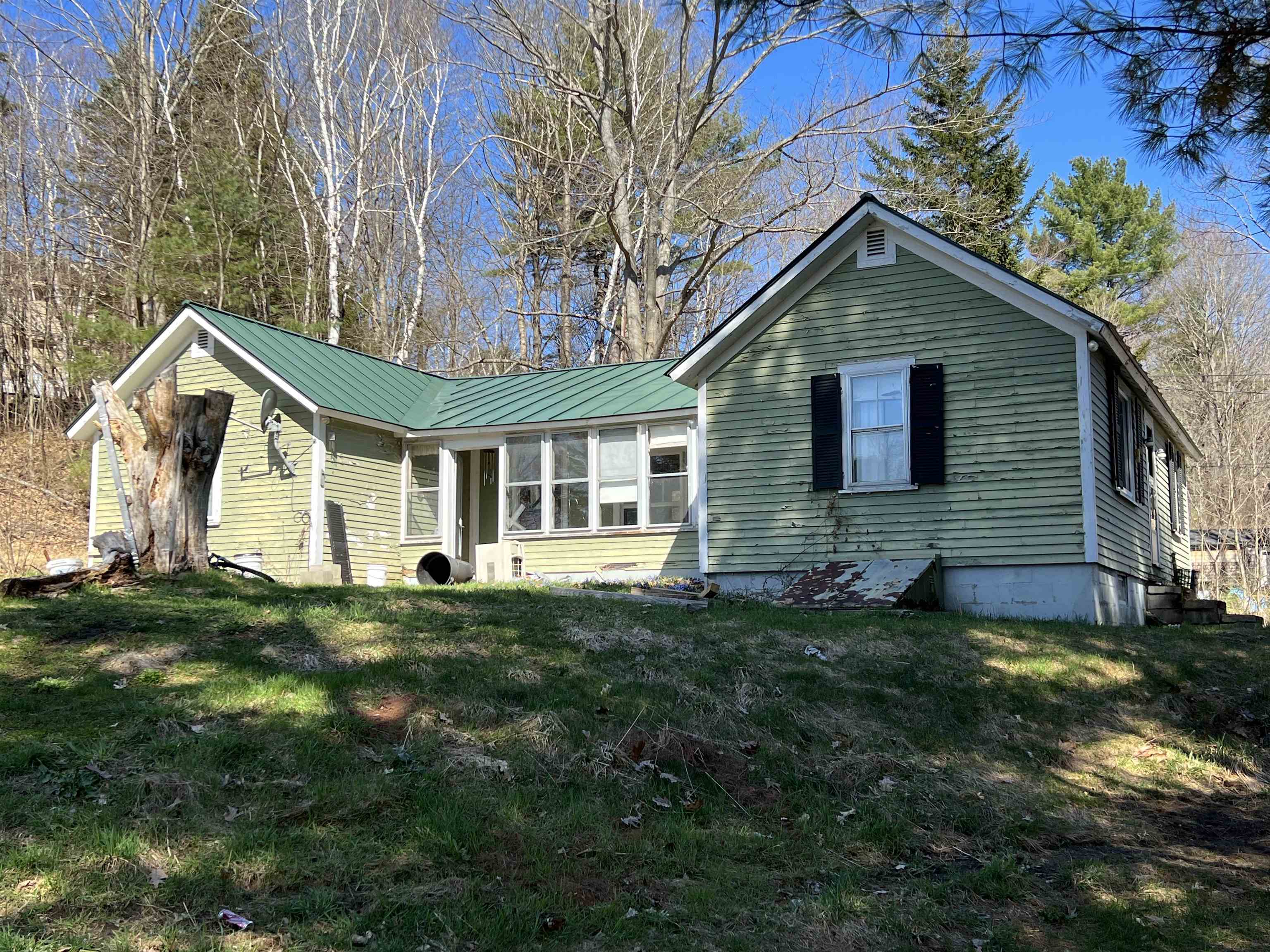475 County Road, Windsor, VT 05089 NEREN